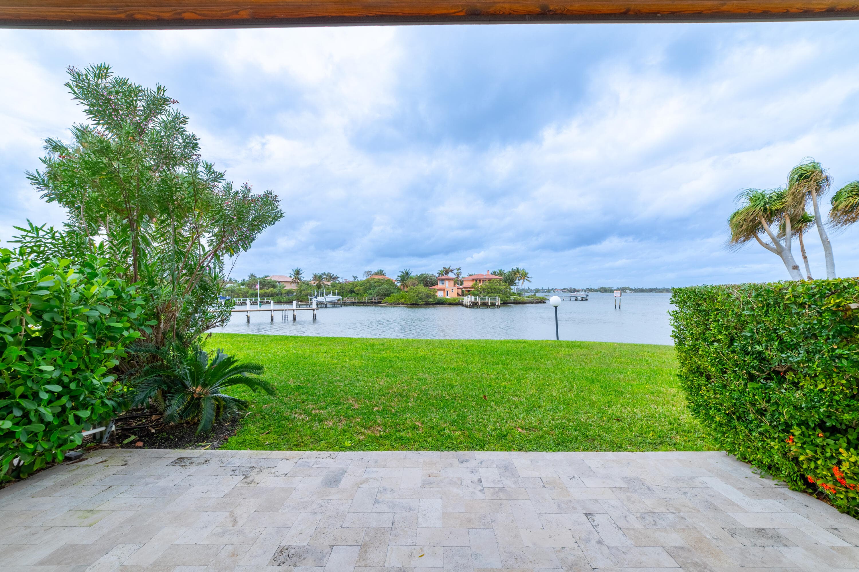 3474 S Ocean Boulevard 2, Palm Beach, FL 33480 — photo 6 of 37
