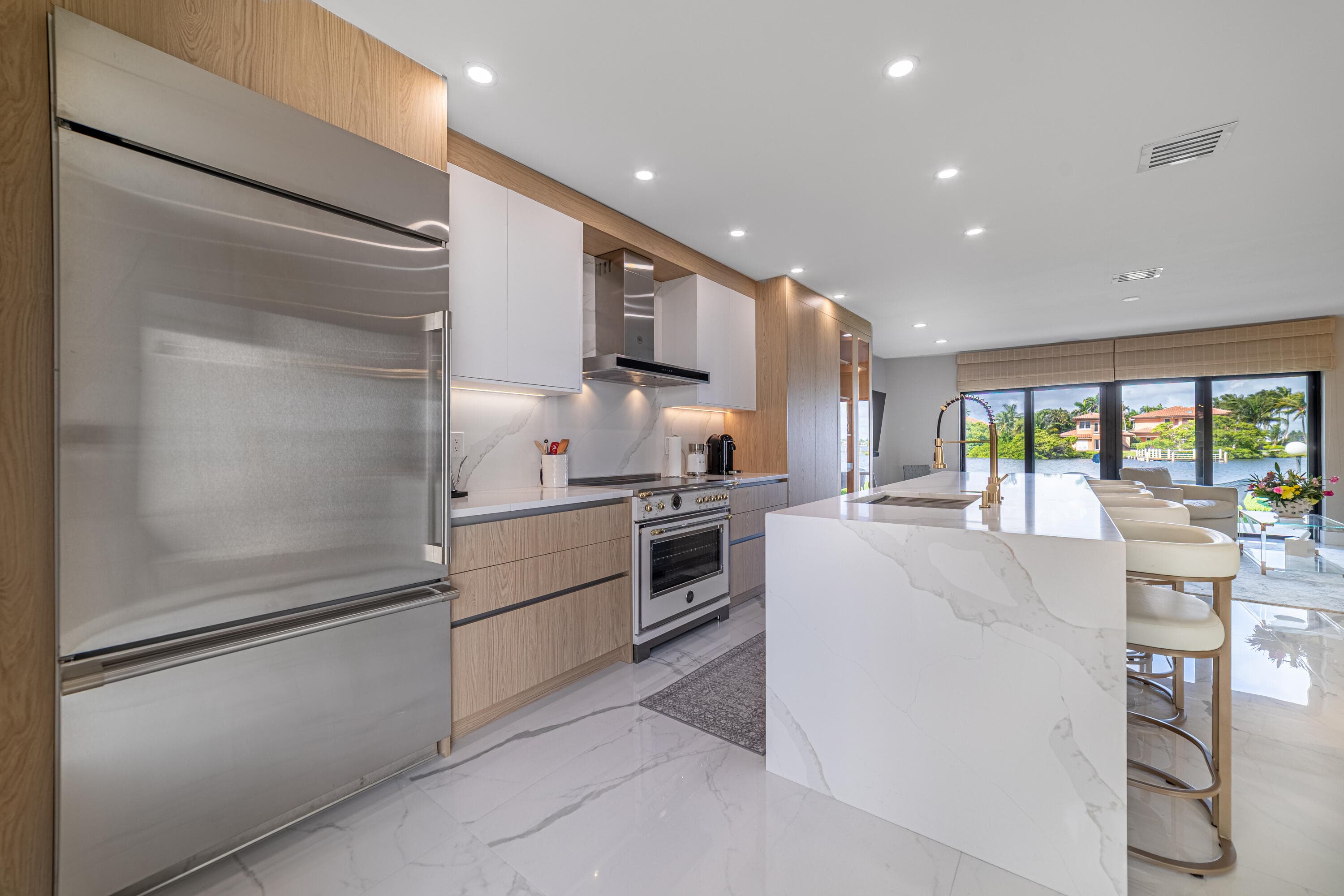 3474 S Ocean Boulevard 2, Palm Beach, FL 33480 — photo 12 of 37