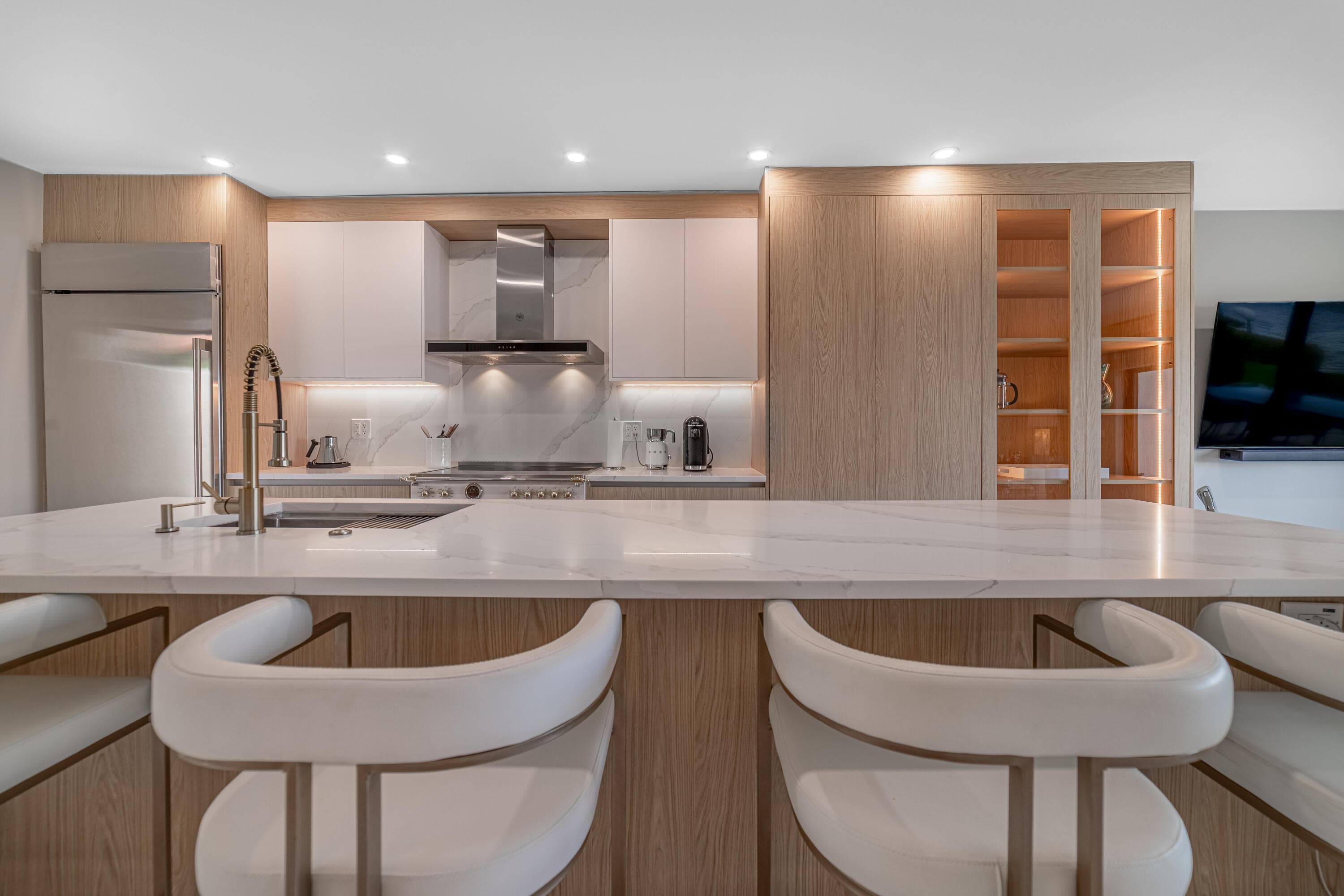 3474 S Ocean Boulevard 2, Palm Beach, FL 33480 — photo 15 of 37