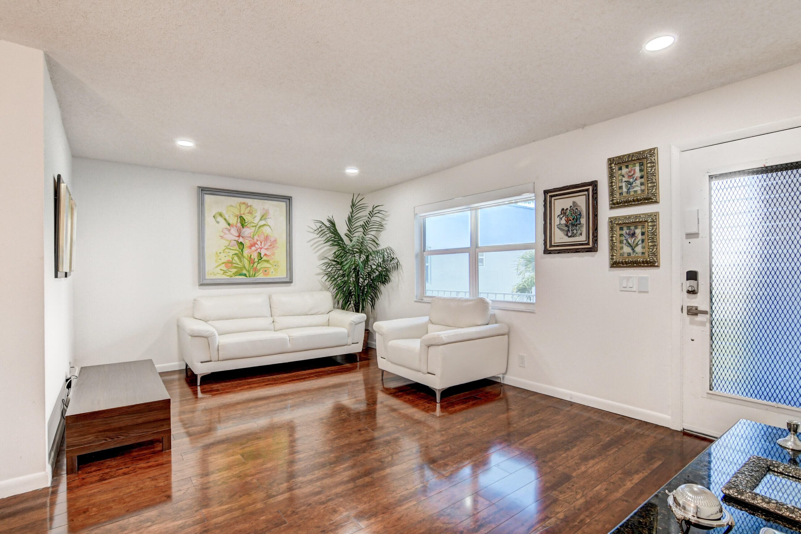 42 Burgundy A A, Delray Beach, FL 33484 — photo 7 of 39
