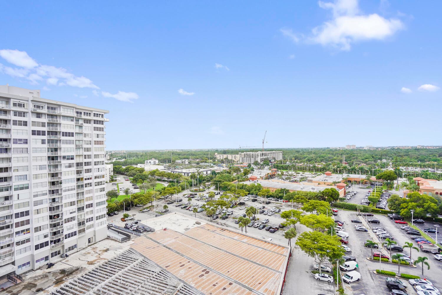 18051 Biscayne Boulevard 1504, Aventura, FL 33160 — photo 17 of 92
