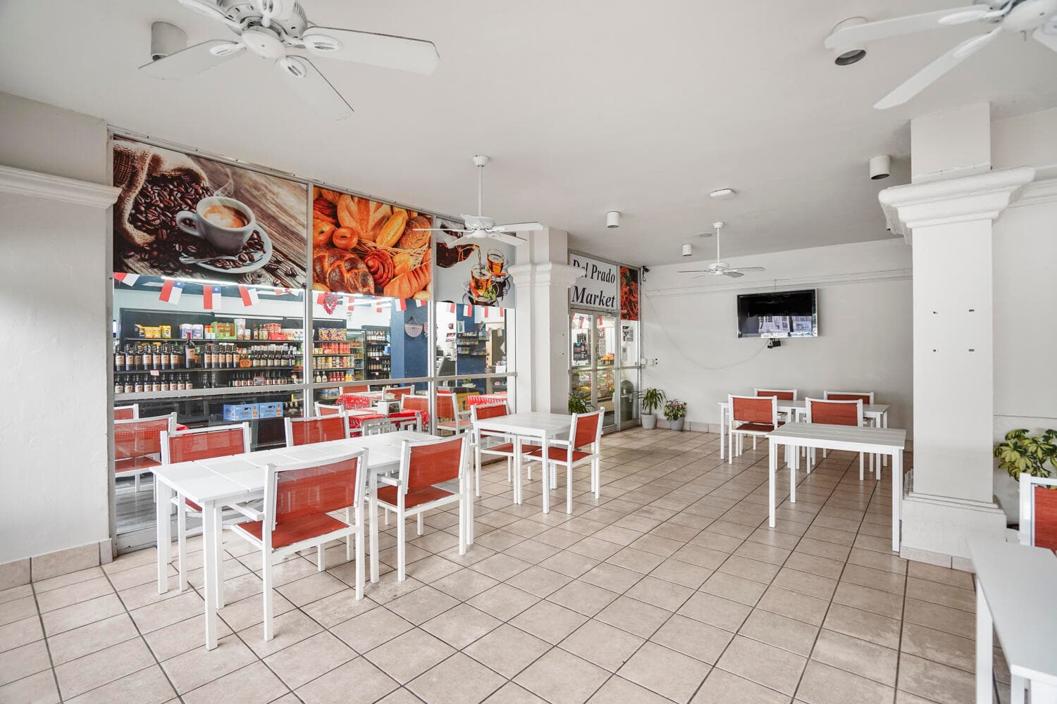 18051 Biscayne Boulevard 1504, Aventura, FL 33160 — photo 46 of 92