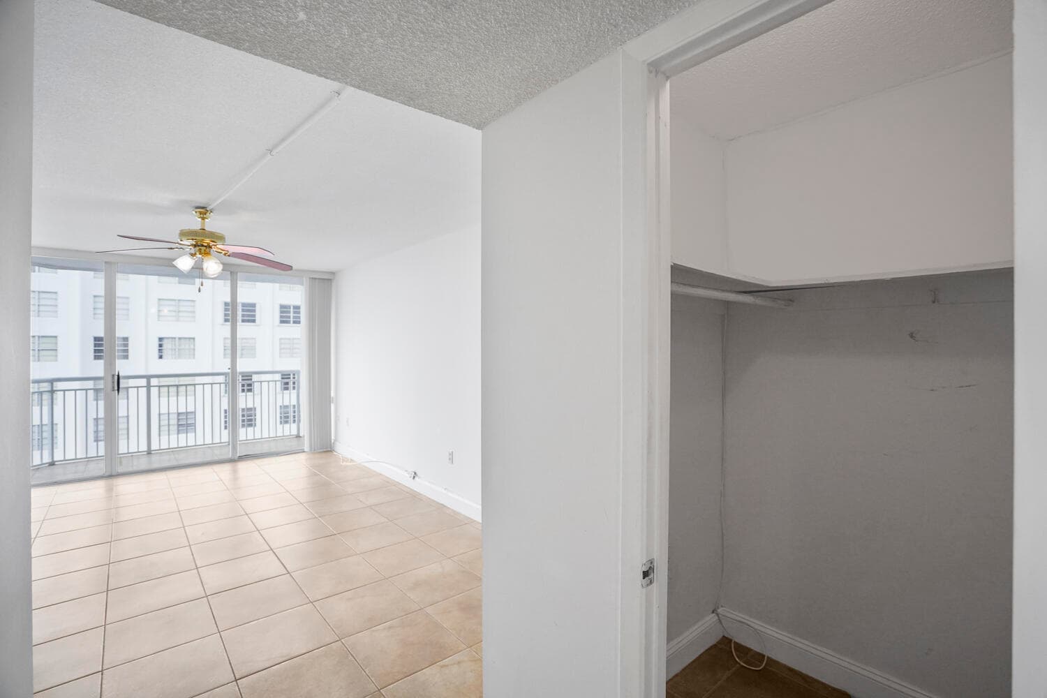 18051 Biscayne Boulevard 1504, Aventura, FL 33160 — photo 70 of 92