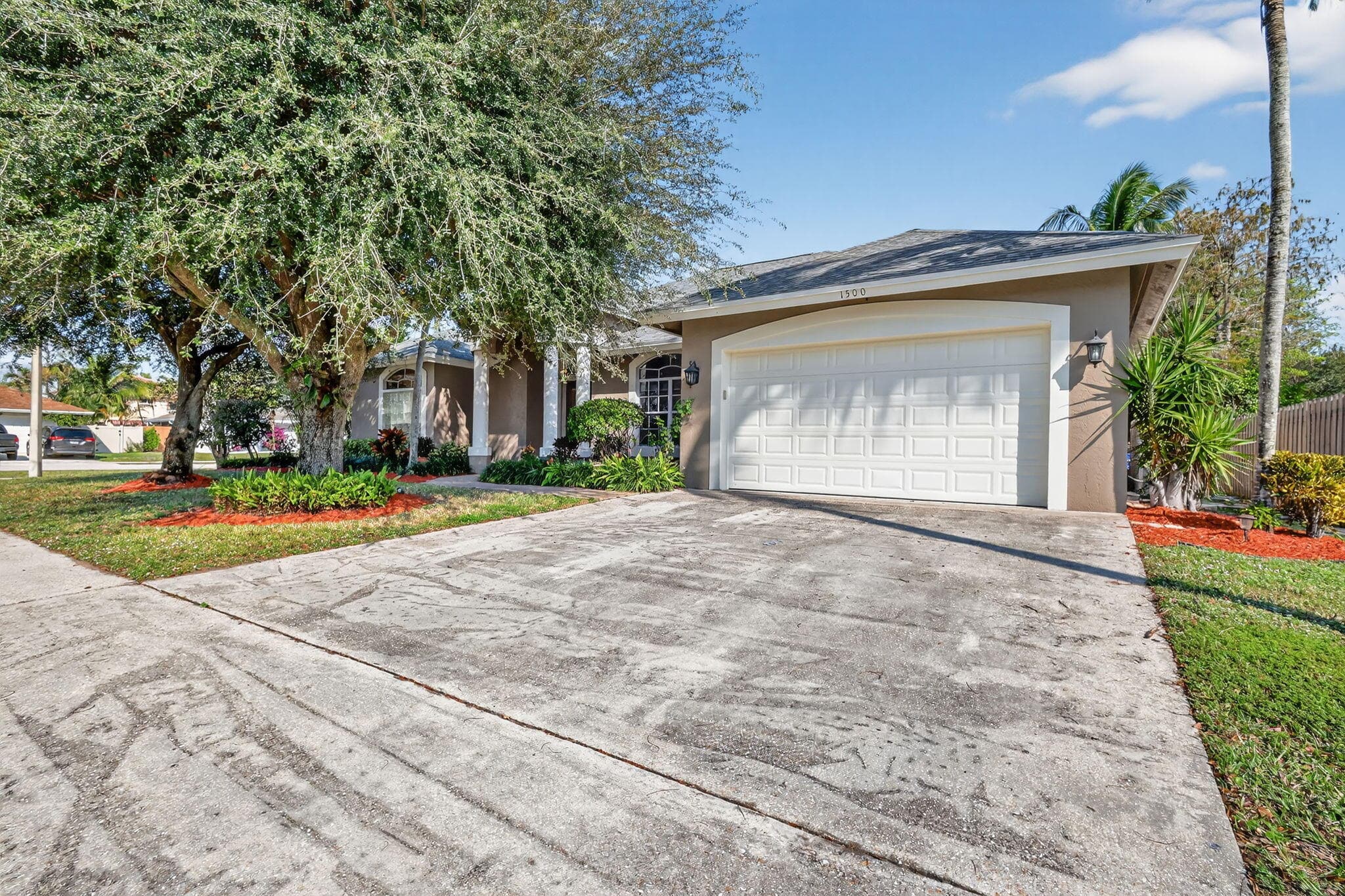 1500 Firethorn Drive, Wellington, FL 33414 — photo 3 of 54