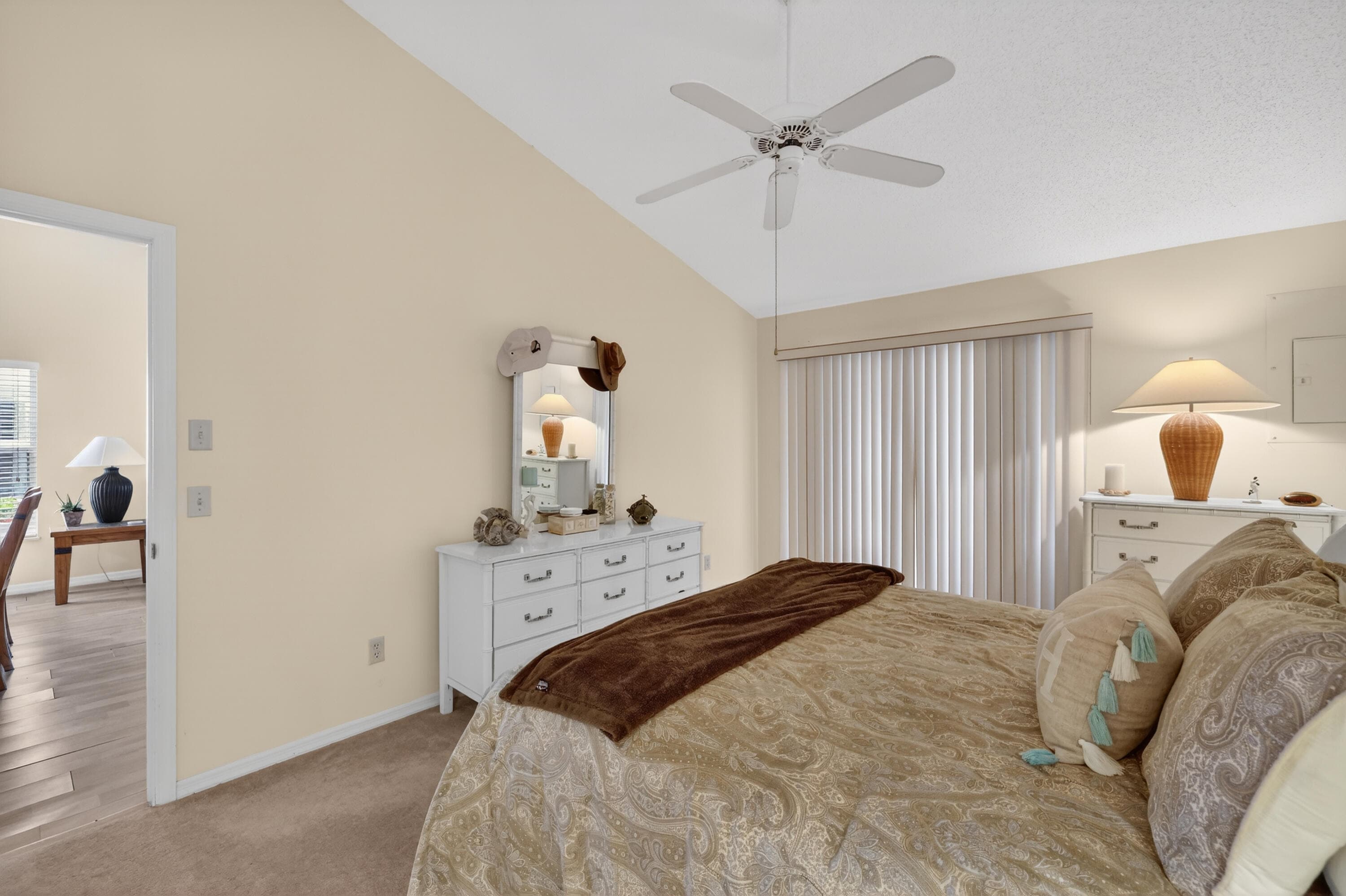 2540 SE Tropical East Circle E, Port St. Lucie, FL 34952 — photo 15 of 49