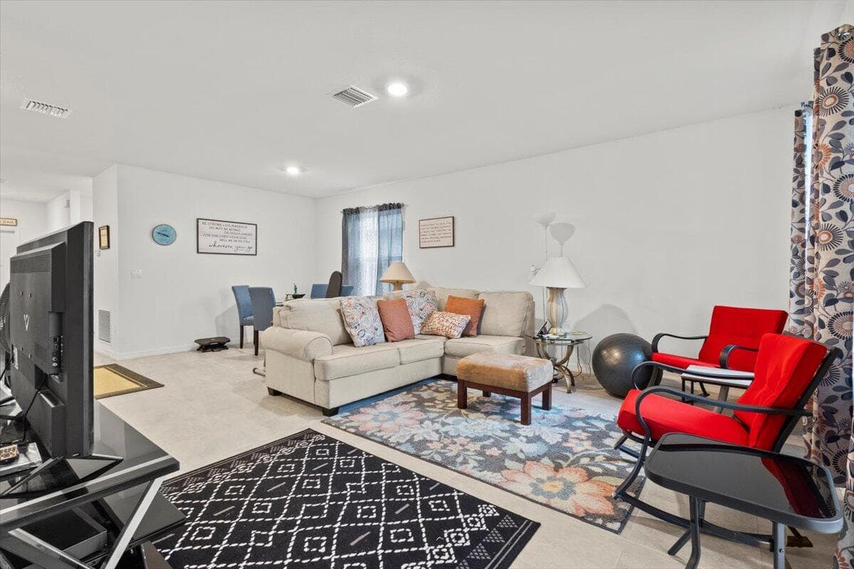 5182 Armina Place, Fort Pierce, FL 34951 — photo 13 of 33