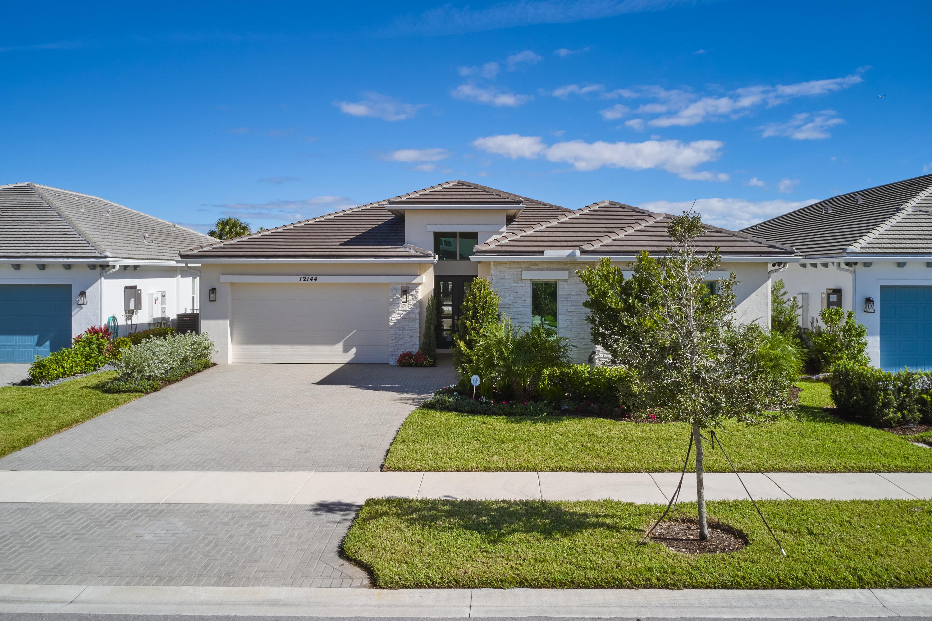 12144 Waterstone Circle, Palm Beach Gardens, FL 33412 — photo 1 of 27