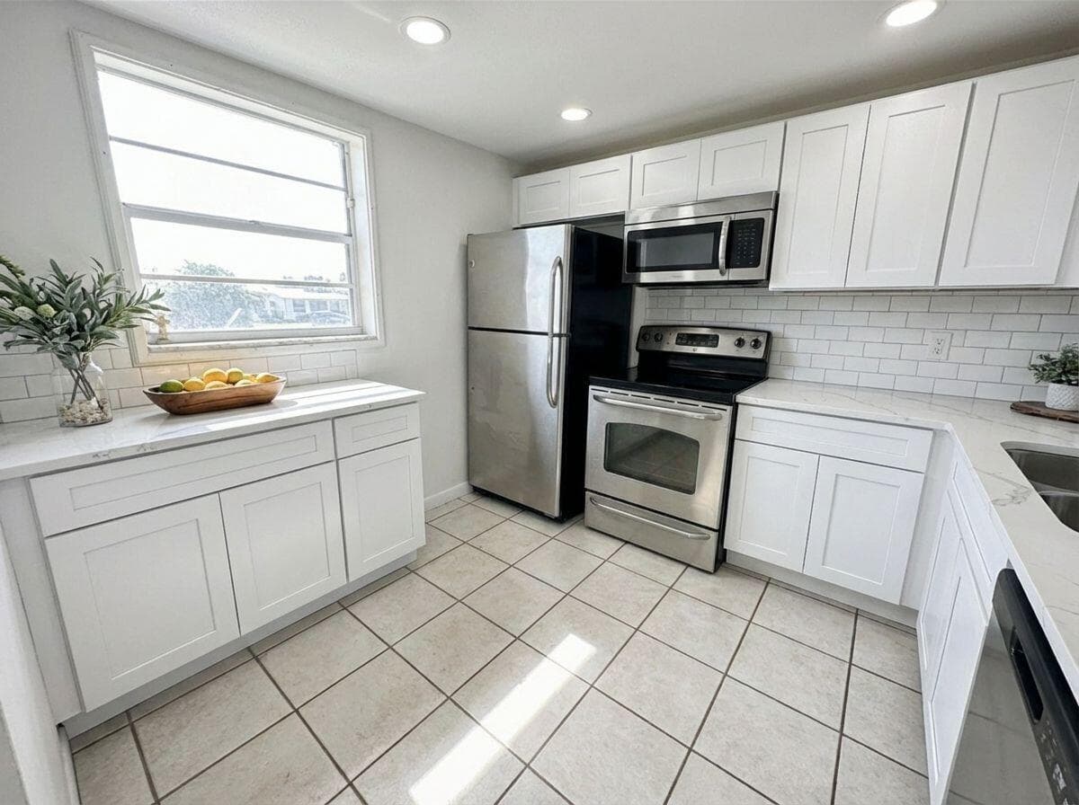 2601 NE 3rd Court 410, Boynton Beach, FL 33435 — photo 5 of 29