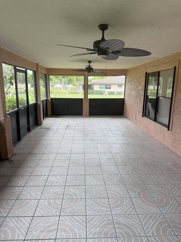 1334 N Mangonia Drive Drive, West Palm Beach, FL 33401 — photo 22 of 32