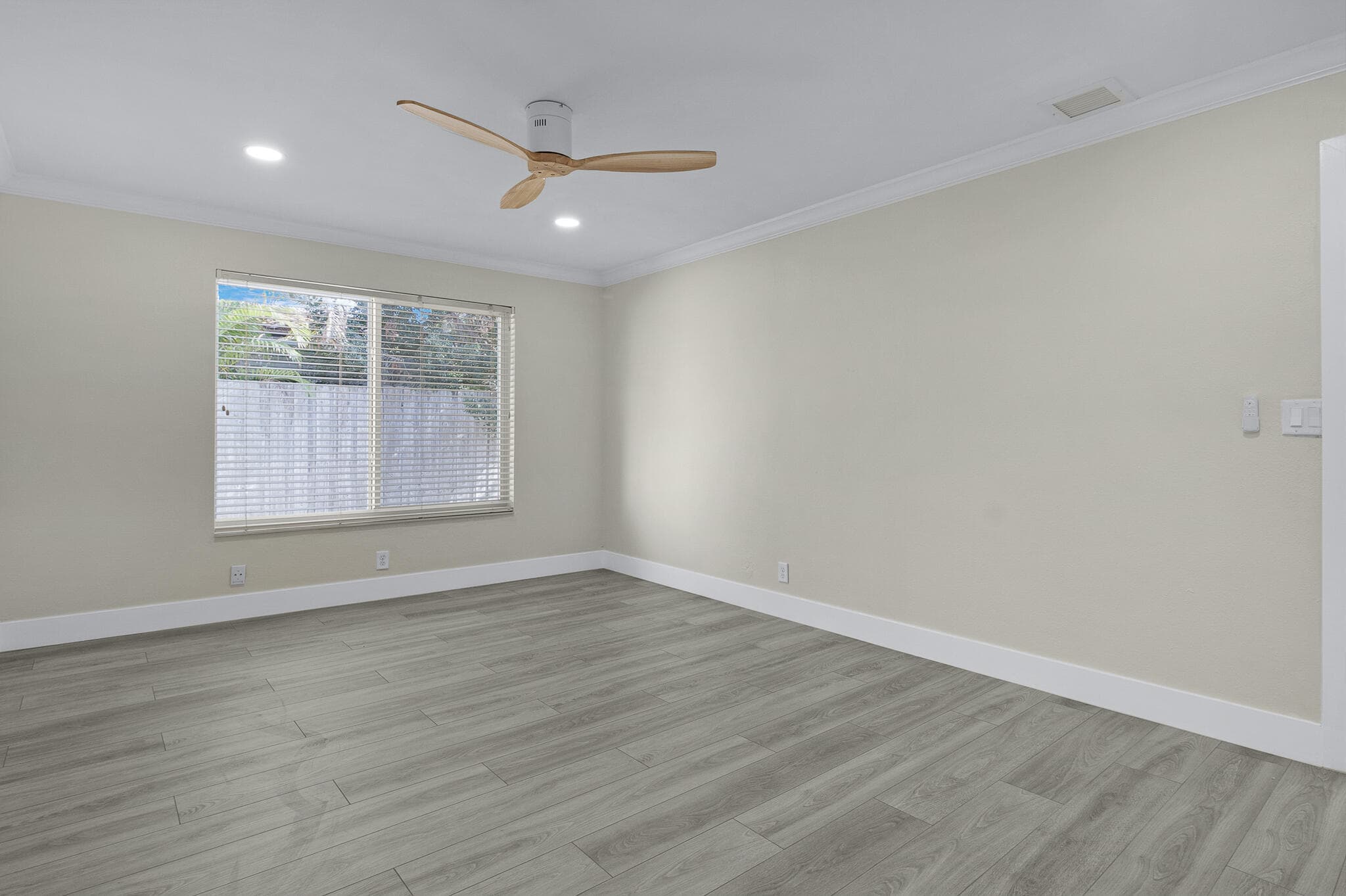912 SE 8th Court, Deerfield Beach, FL 33441 — photo 18 of 36