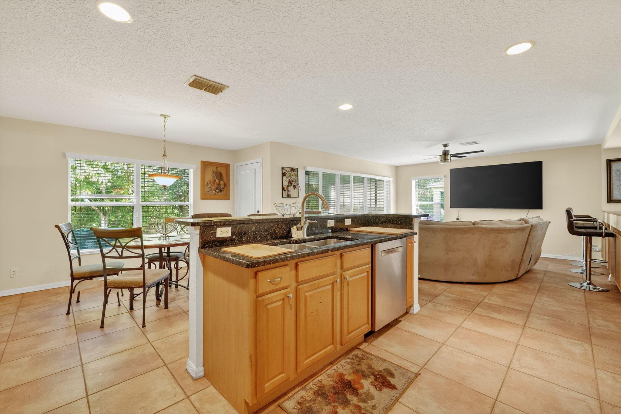 3331 SW Espanola Street, Port St. Lucie, FL 34953 — photo 13 of 45