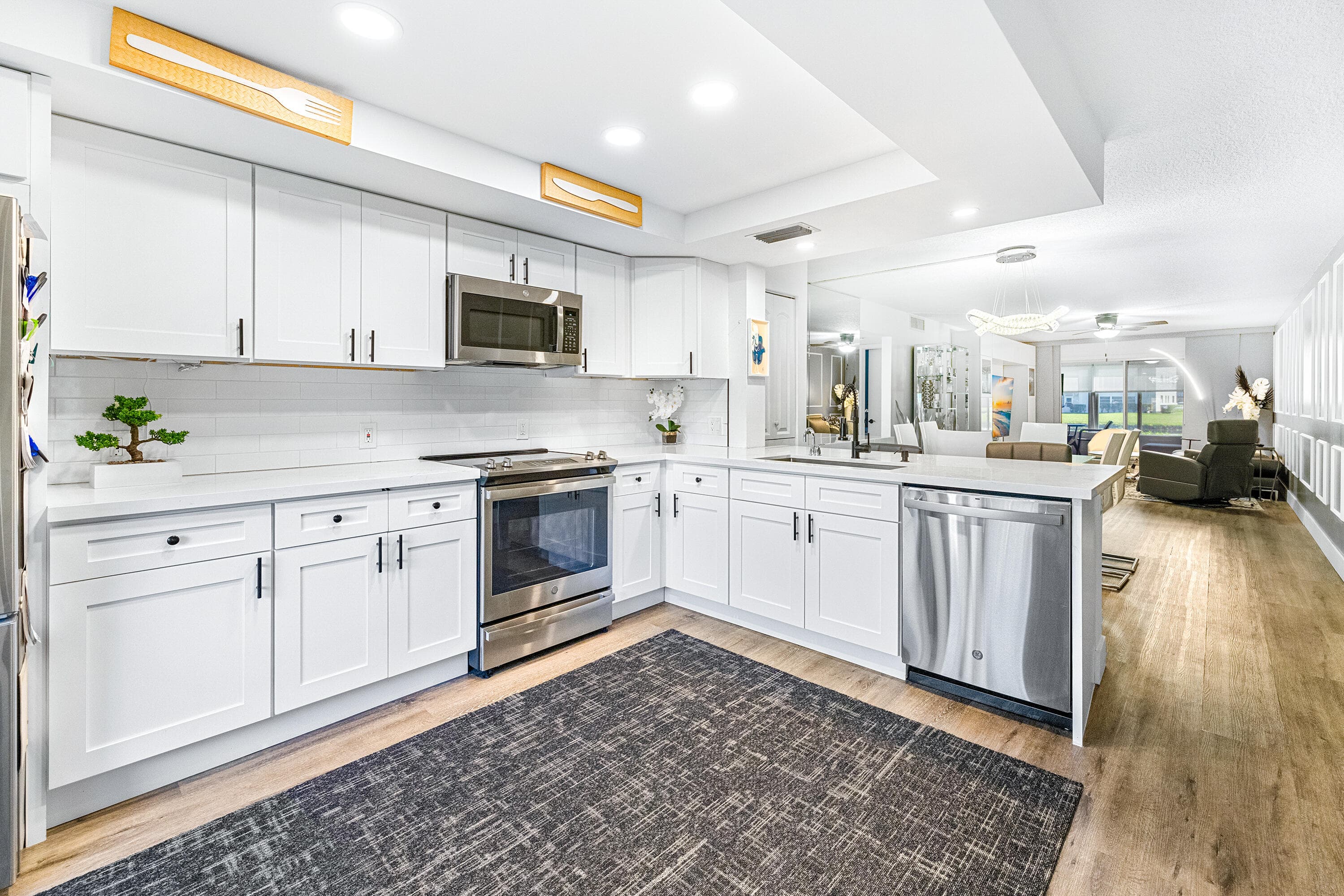 1018 Guildford A, Boca Raton, FL 33434 — photo 2 of 29