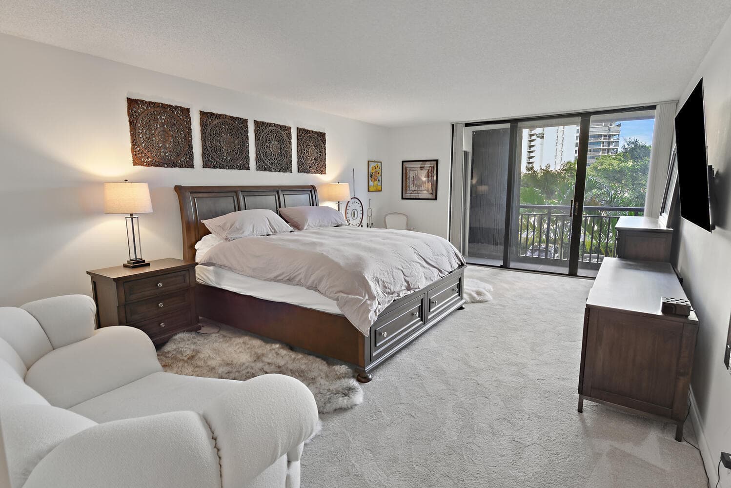2427 Presidential Way 204, West Palm Beach, FL 33401 — photo 11 of 35