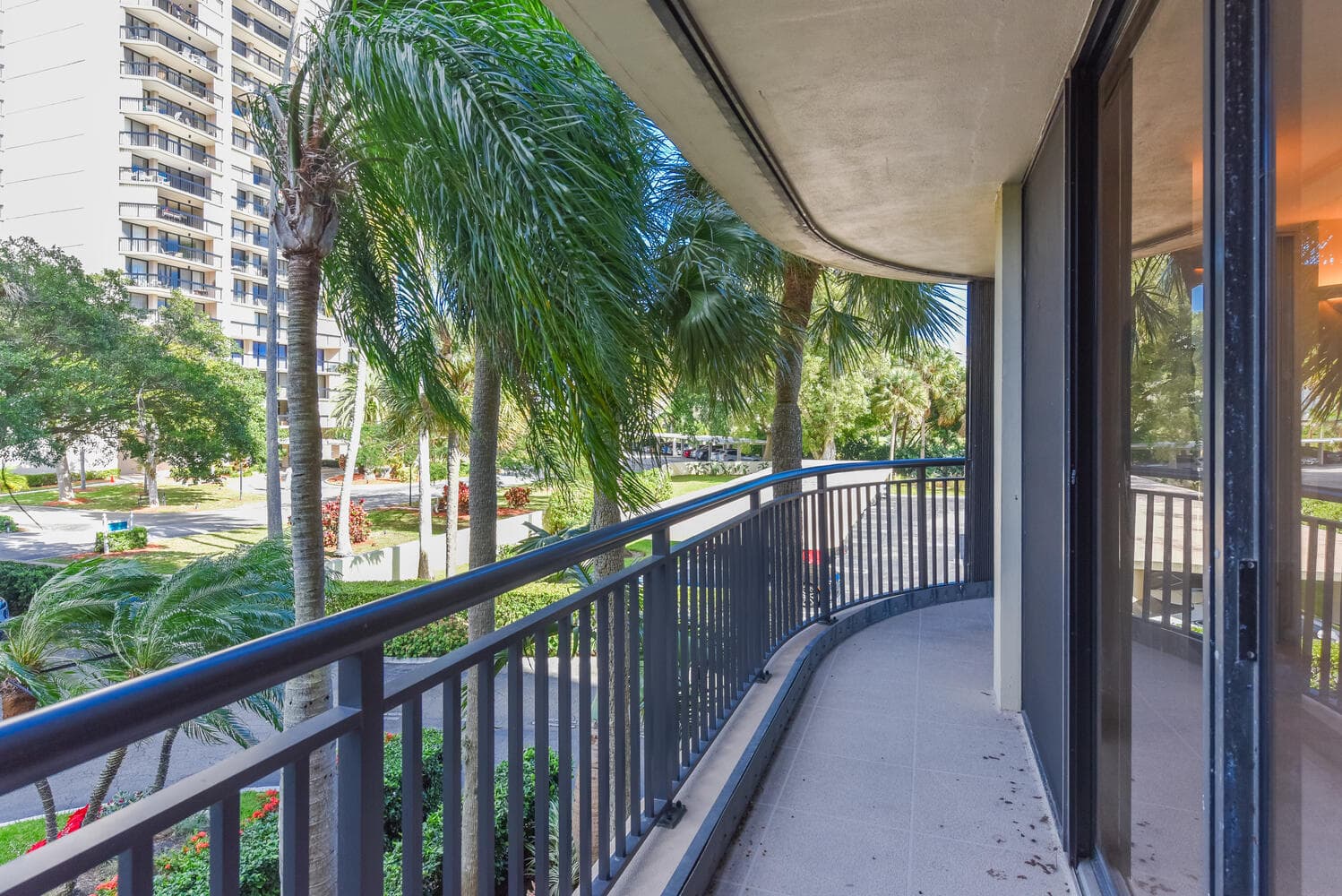 2427 Presidential Way 204, West Palm Beach, FL 33401 — photo 25 of 35