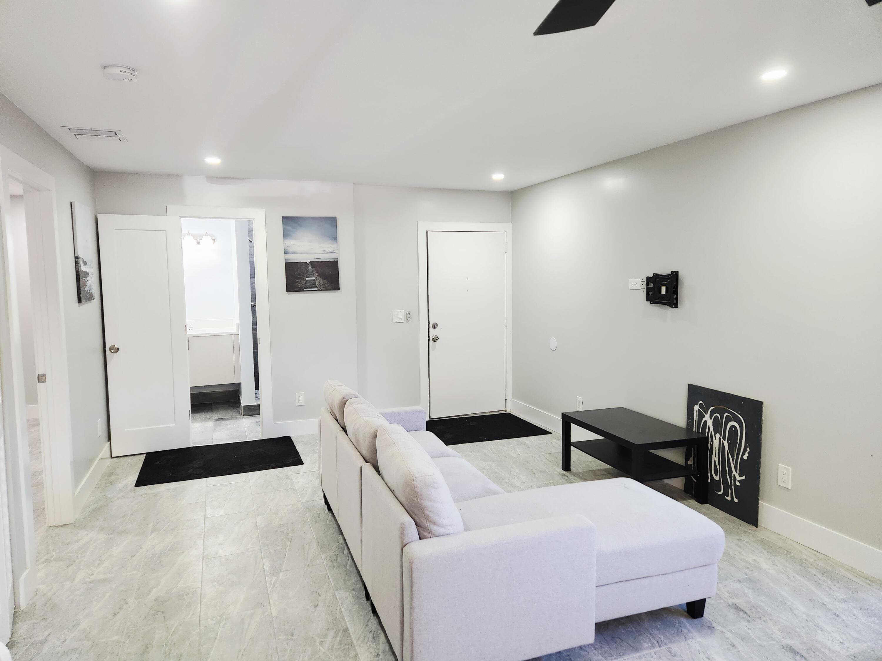 2050 Oleander Boulevard 8-109, Fort Pierce, FL 34950 — photo 3 of 12