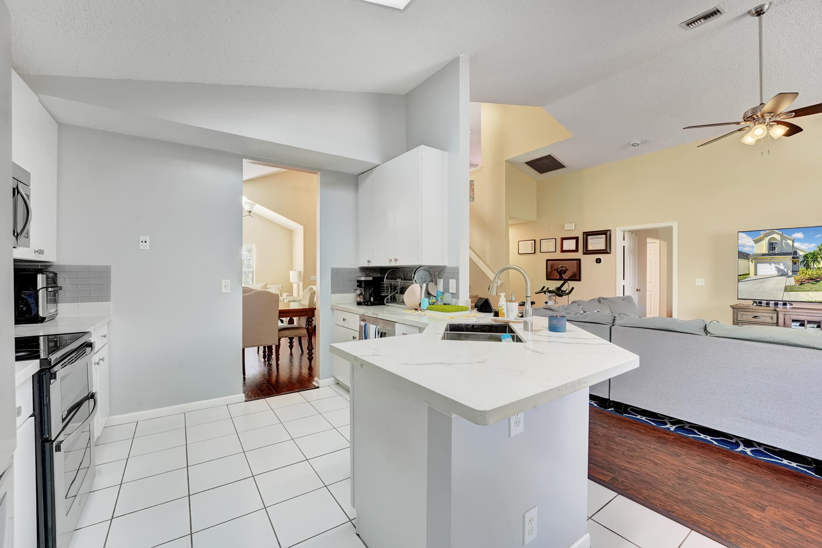 2008 Normandy Circle, West Palm Beach, FL 33409 — photo 29 of 41