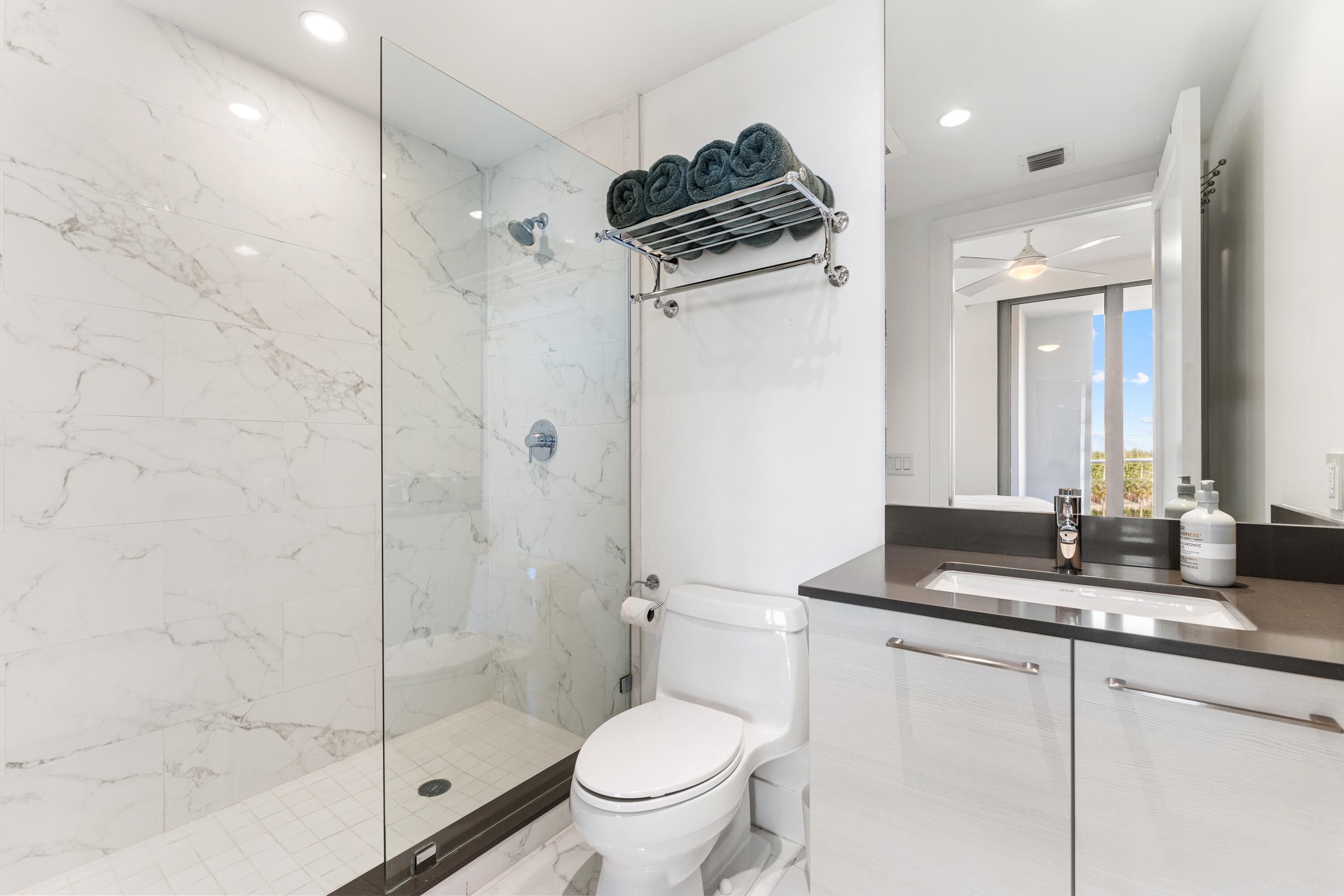 1 Water Club Way 603, North Palm Beach, FL 33408 — photo 36 of 89