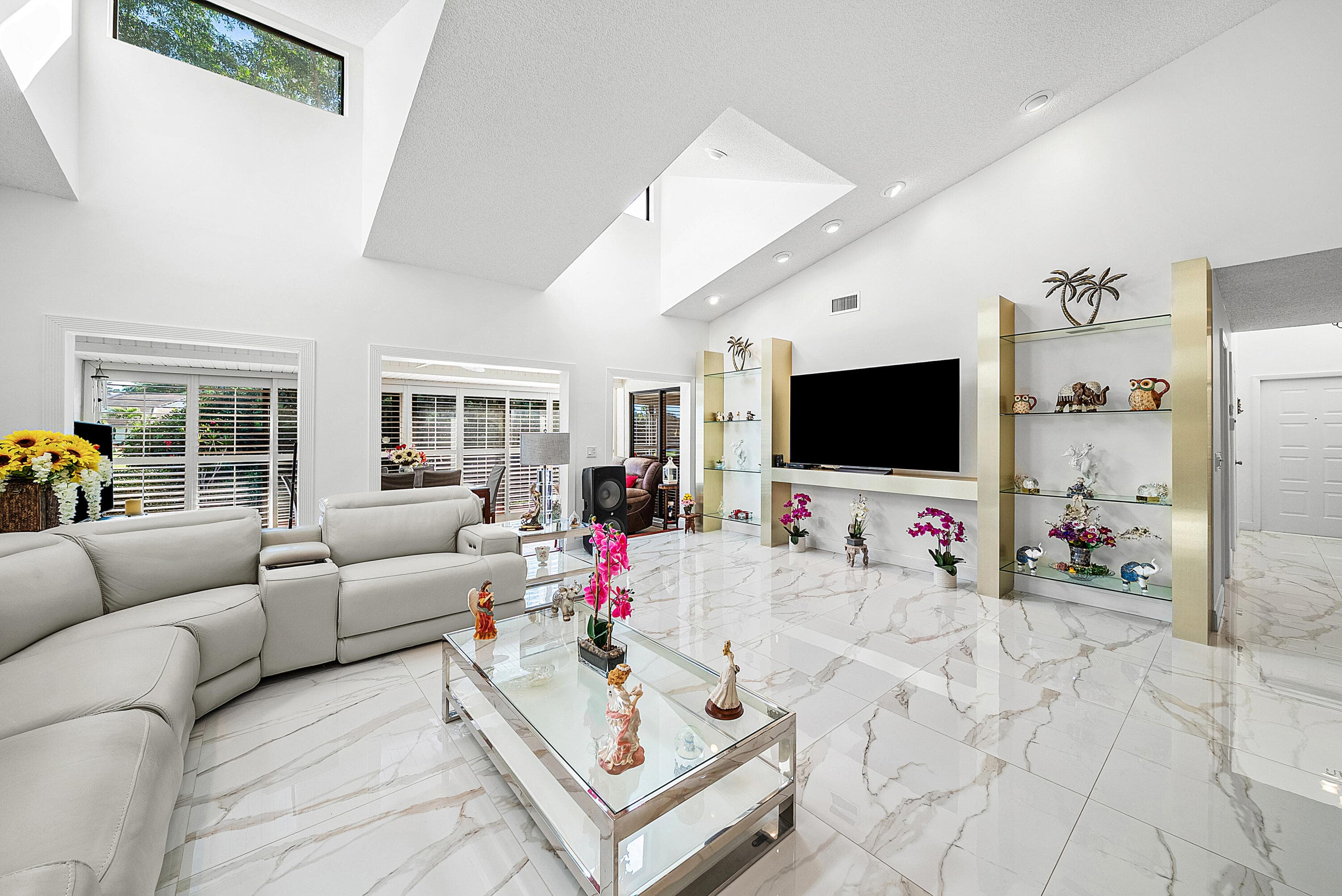 6858 Fountains Circle, Lake Worth, FL 33467 — photo 13 of 52