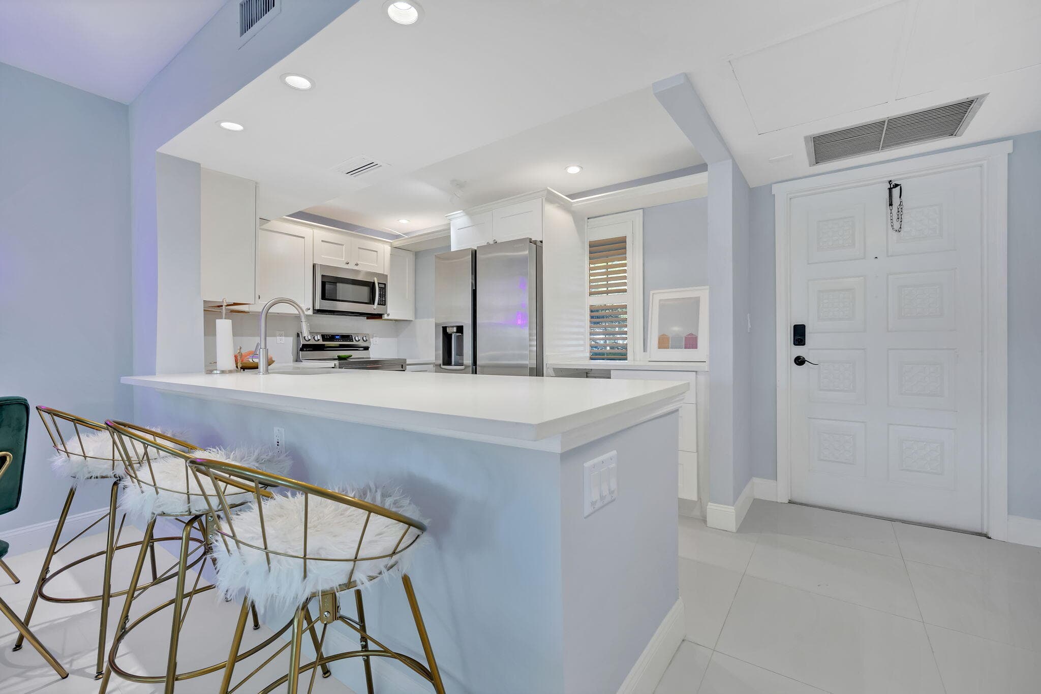2800 N Palm Aire Drive 108, Pompano Beach, FL 33069 — photo 4 of 27