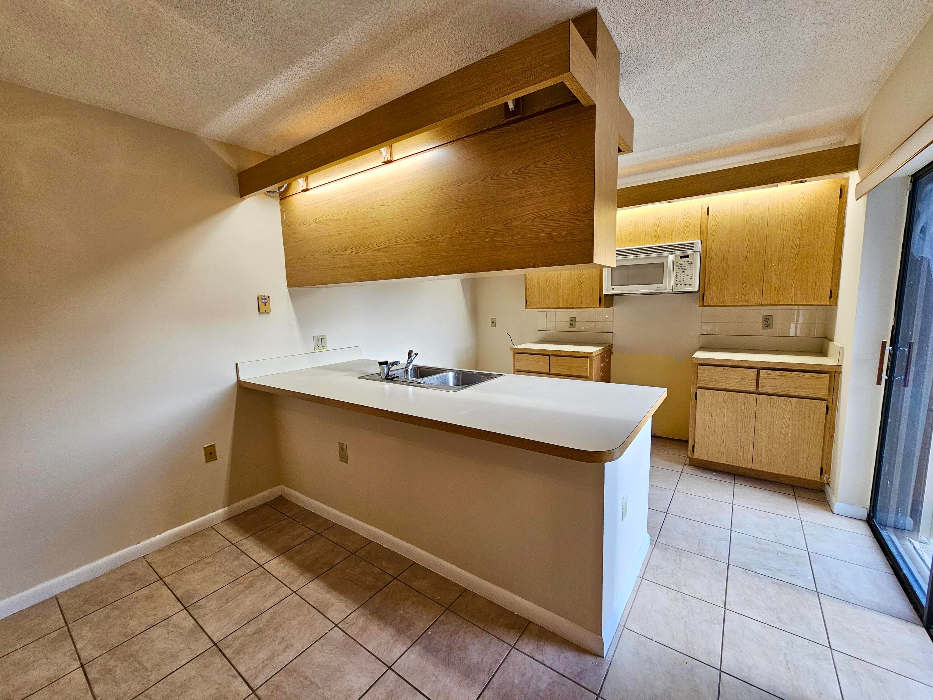 5152 51st Way, West Palm Beach, FL 33409 — photo 7 of 29
