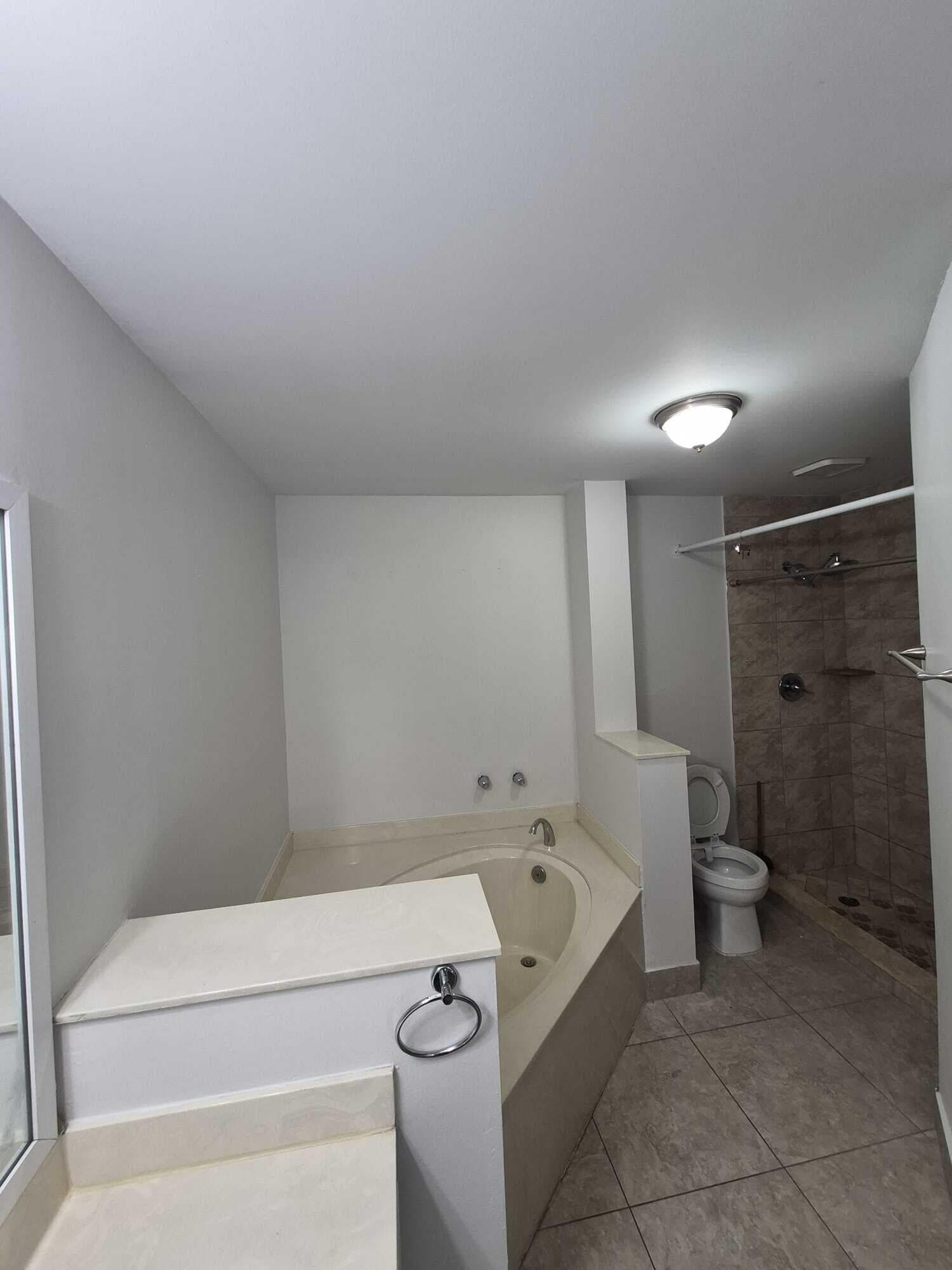 2006 Lakeview Drive W, Royal Palm Beach, FL 33411 — photo 11 of 16