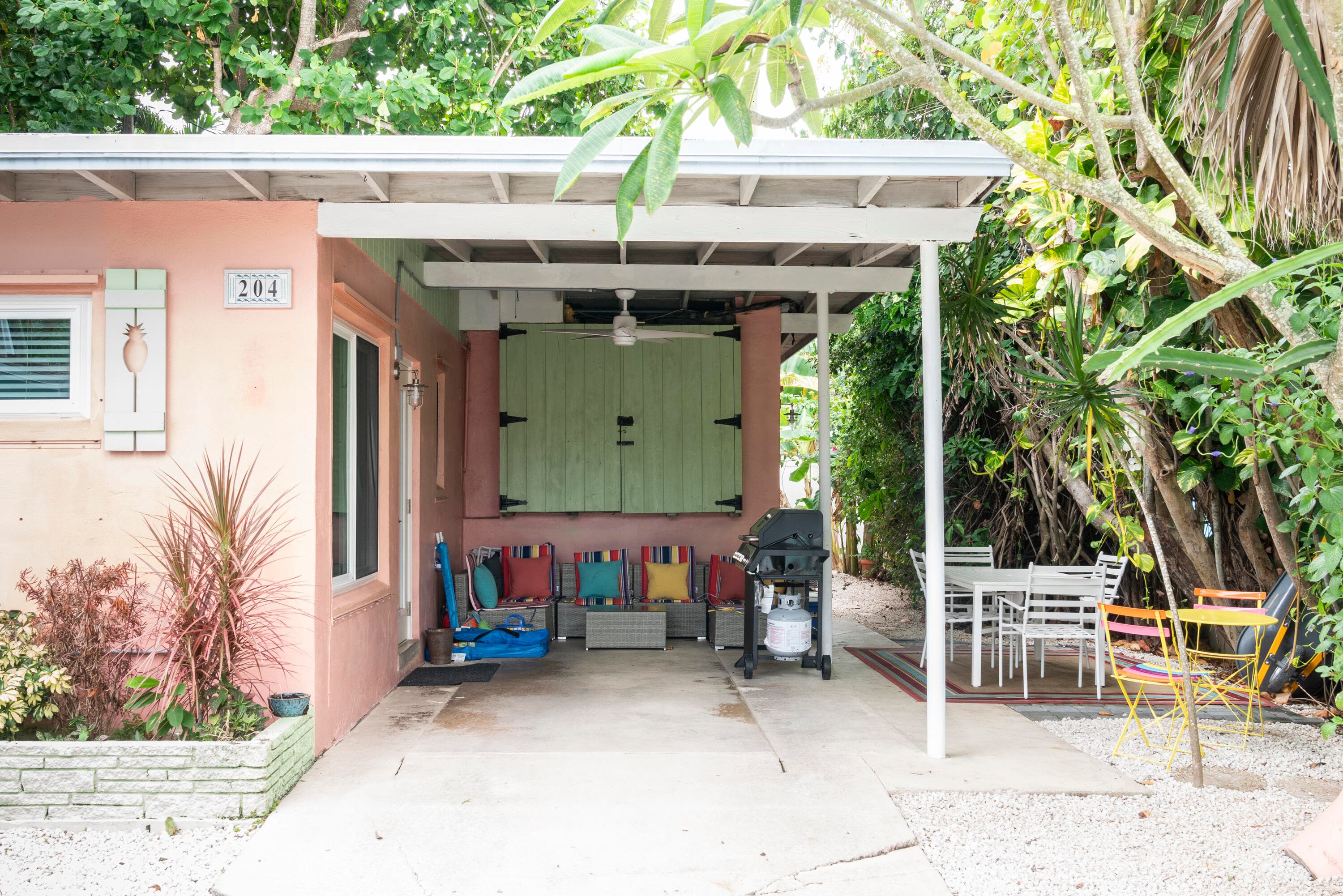 204 Coral Road, Boynton Beach, FL 33435 — photo 2 of 43