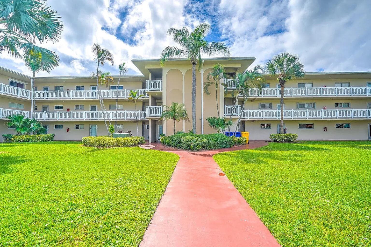 2606 Garden Drive 304, Lake Worth Beach, FL 33461 — photo 1 of 19