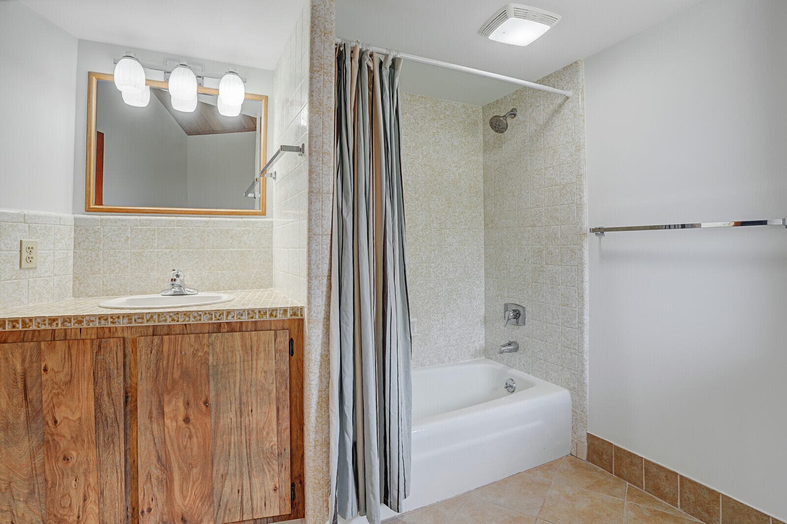 9752 SE Highborne Way, Hobe Sound, FL 33455 — photo 21 of 29