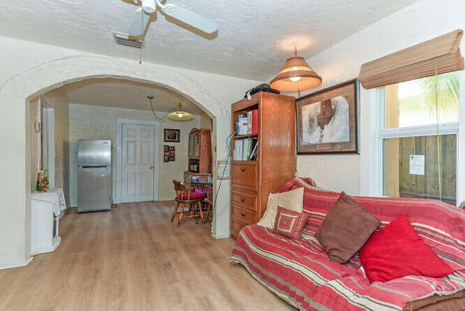 317 N D Street E, Lake Worth Beach, FL 33460 — photo 23 of 31