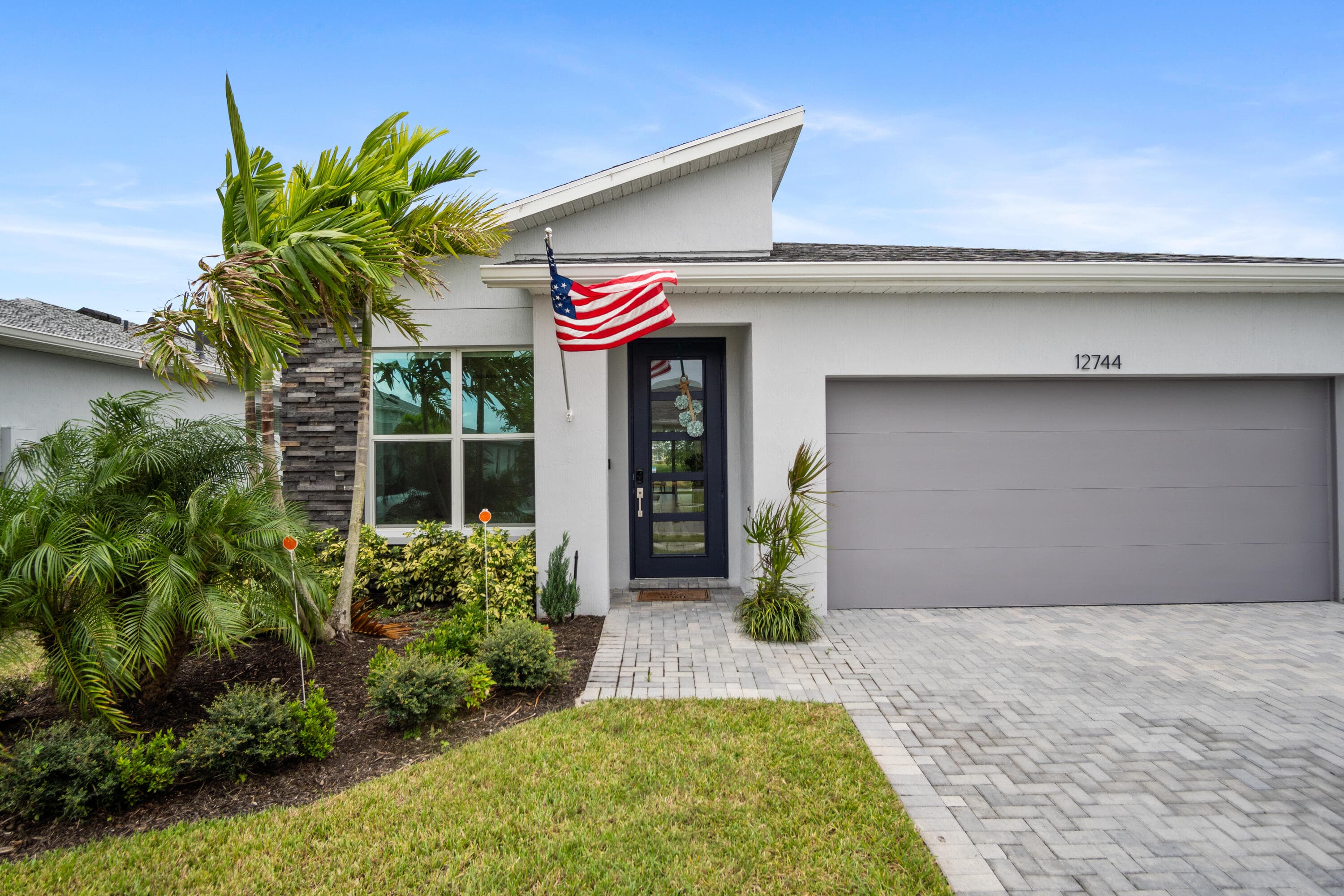 12744 SW Eleanor Drive, Port St. Lucie, FL 34987 — photo 4 of 39