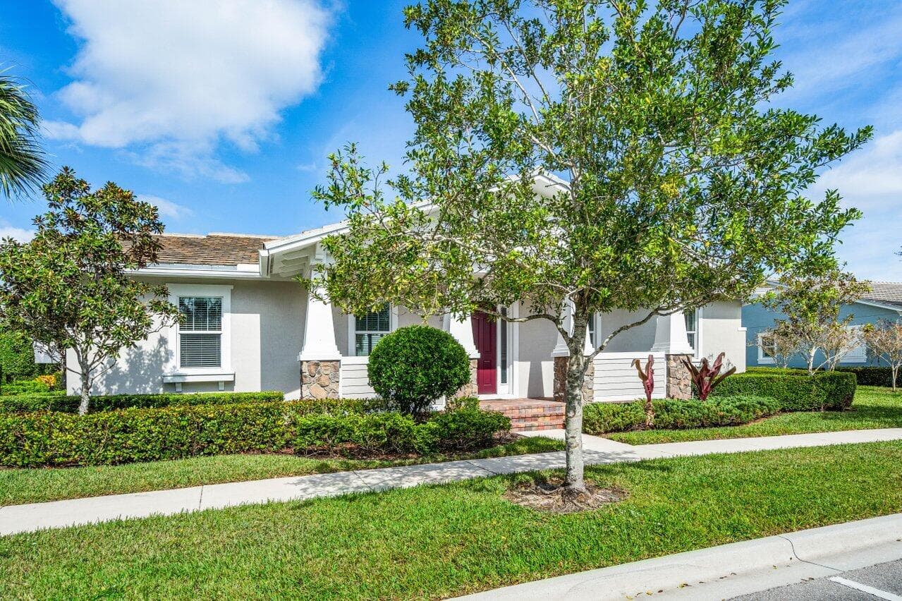 1131 N Prescott Drive, Jupiter, FL 33458 — photo 3 of 72