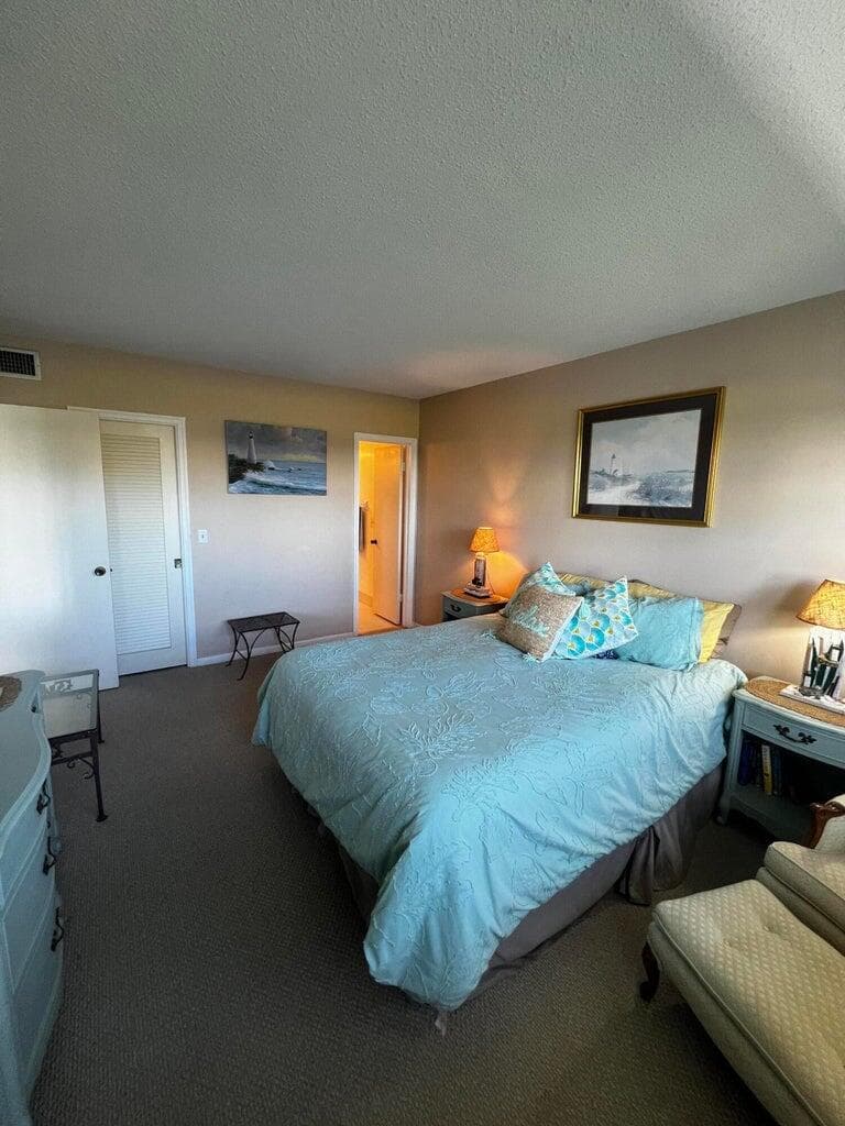 20 Yacht Club Drive 405, North Palm Beach, FL 33408 — photo 13 of 26