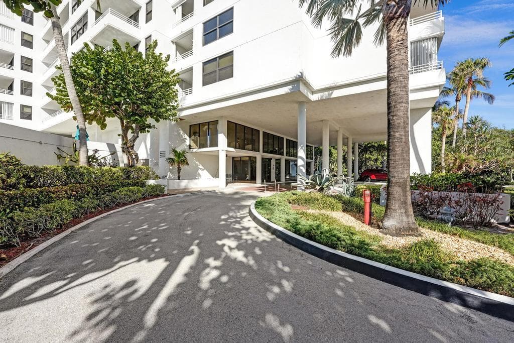3450 S Ocean Boulevard 306, Highland Beach, FL 33487 — photo 4 of 100