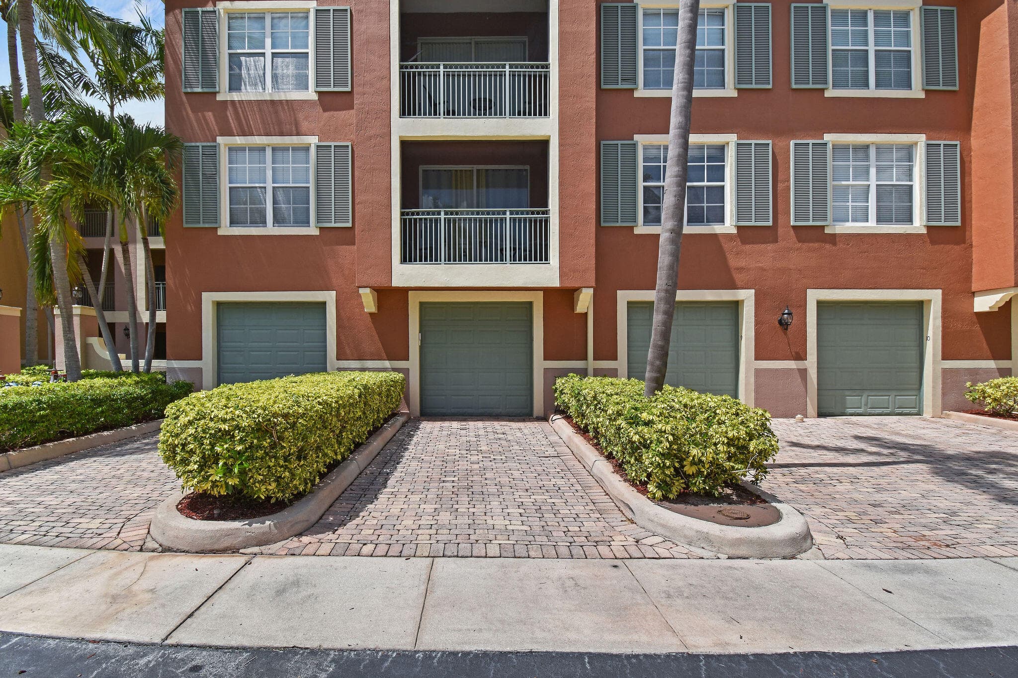 11790 Saint Andrews Place 102, Wellington, FL 33414 — photo 3 of 36