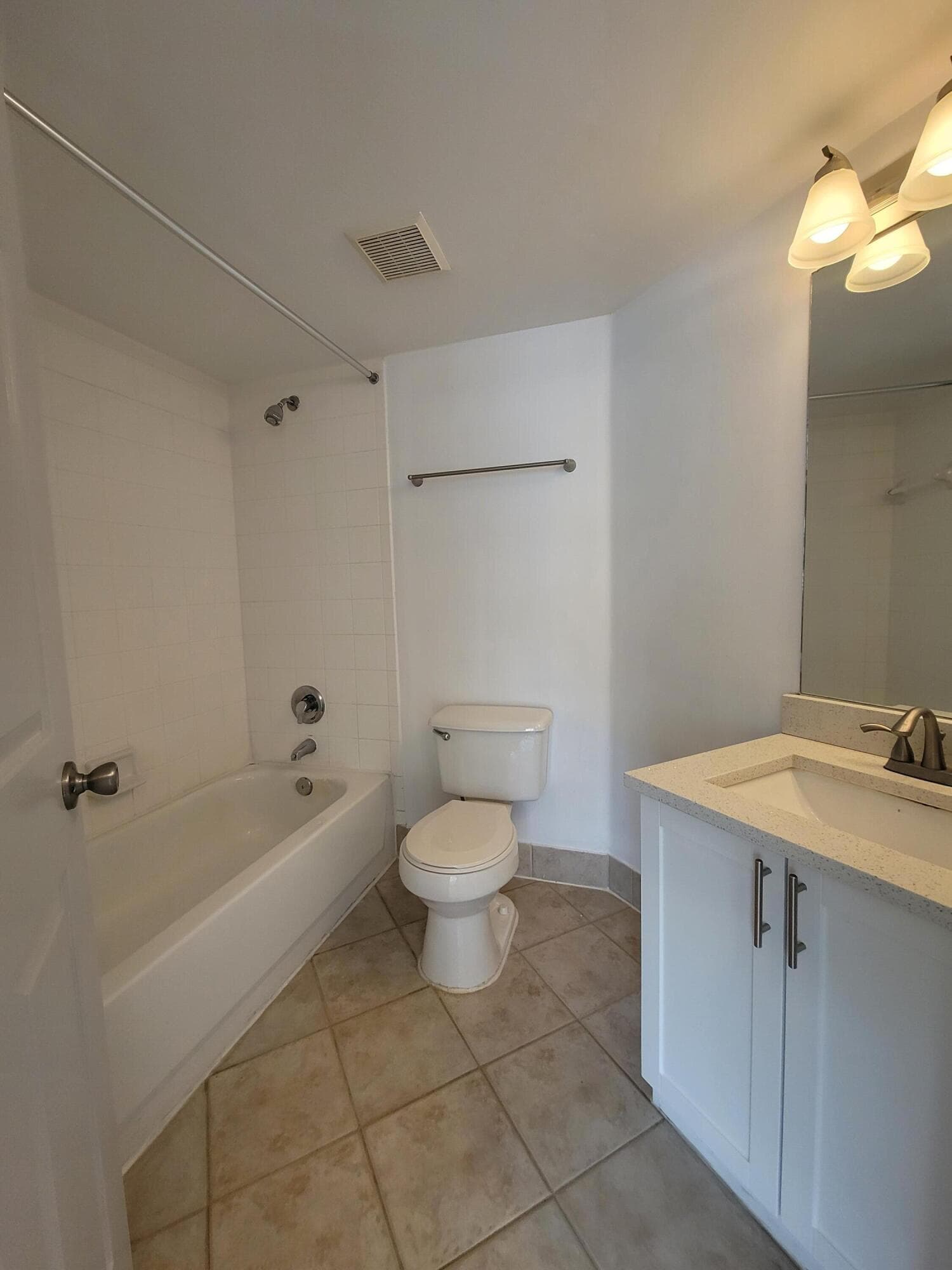 4163 N Haverhill Road 1204, West Palm Beach, FL 33417 — photo 10 of 10