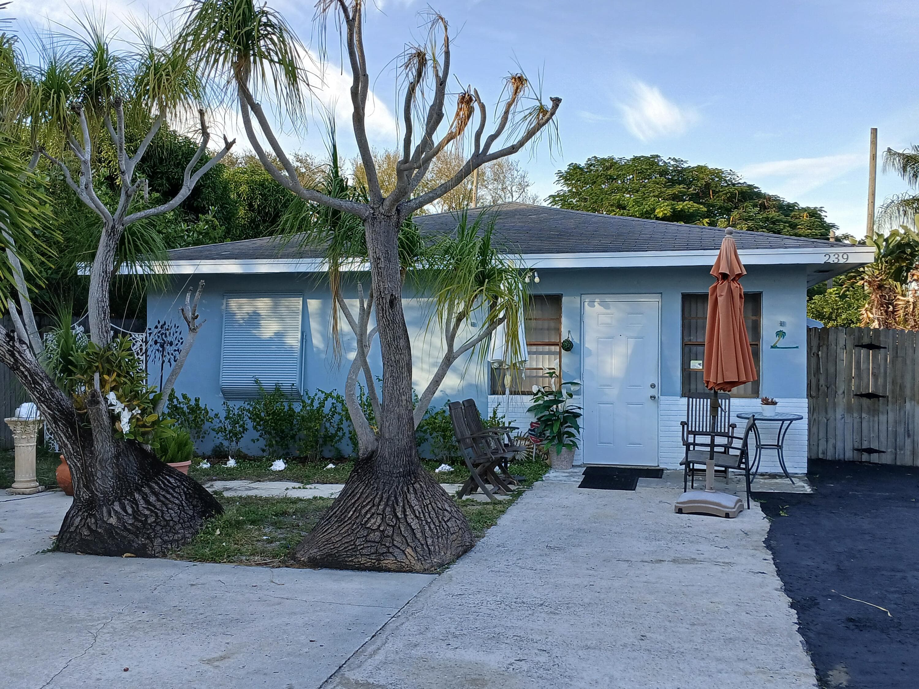 239 Gulfstream Blvd. ( Se 36 Ave.) Boulevard, Boynton Beach, FL 33435 — photo 1 of 6