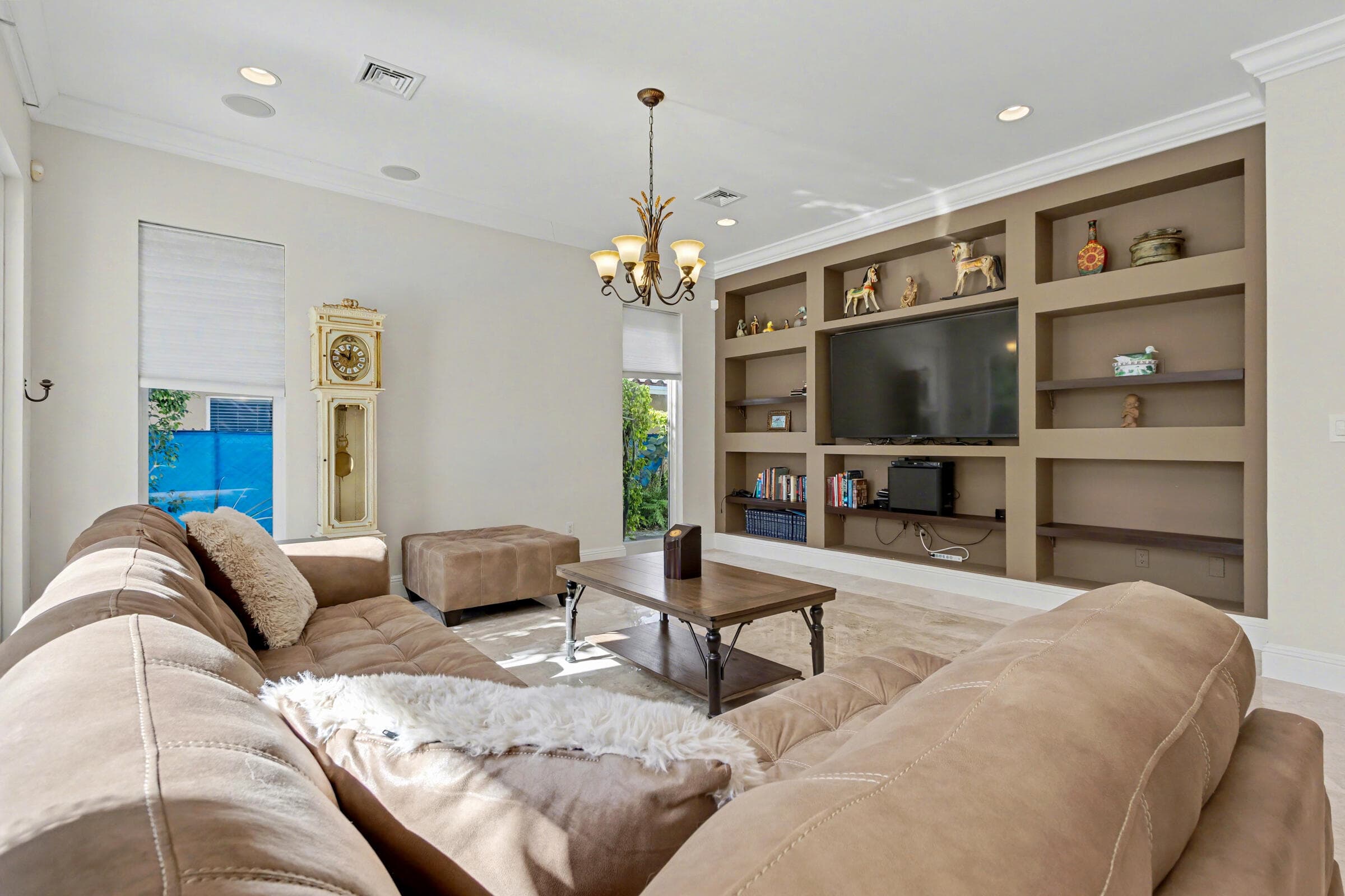 860 E Park Drive, Boca Raton, FL 33432 — photo 26 of 57