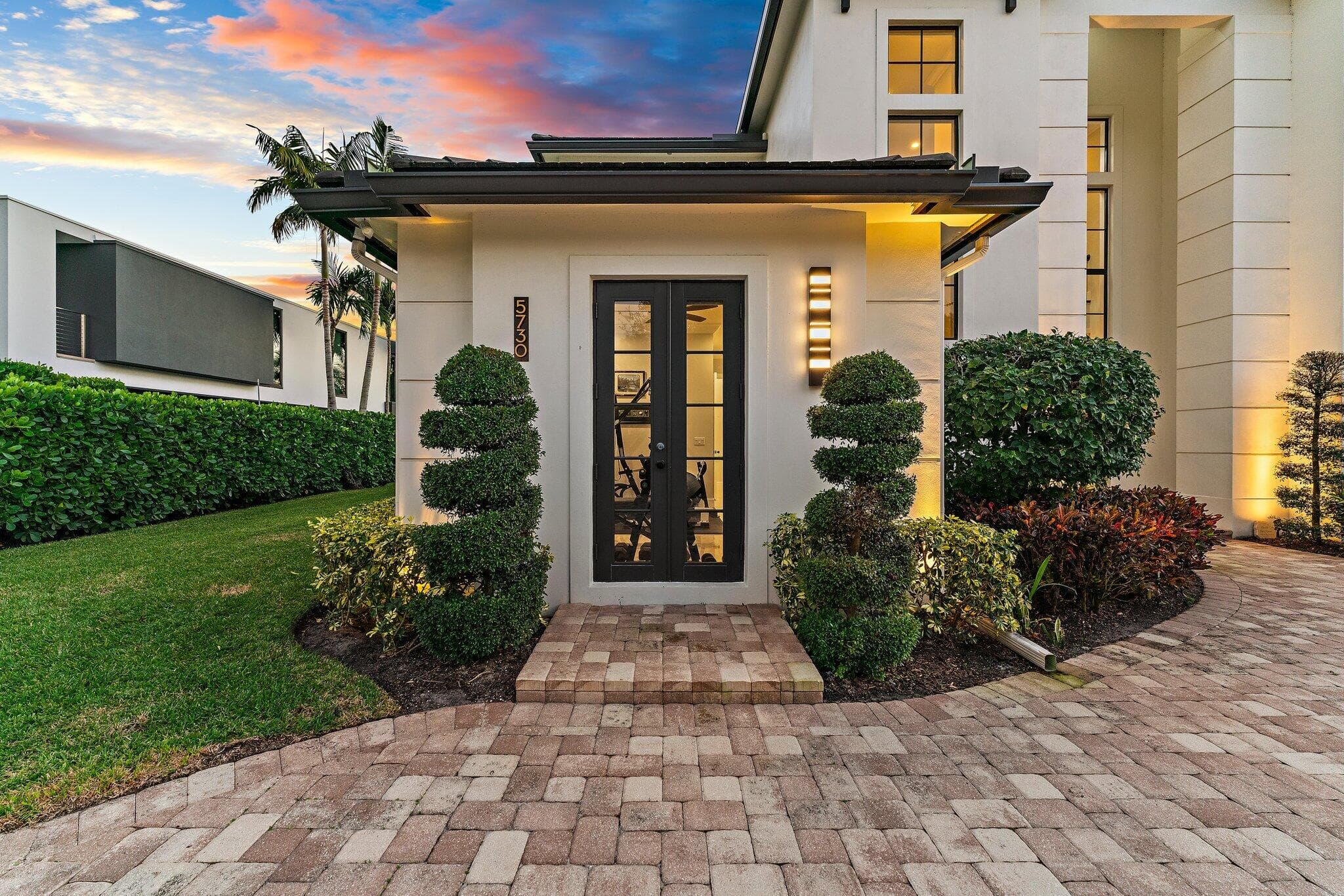 5730 Holly Lane, Jupiter, FL 33458 — photo 9 of 58