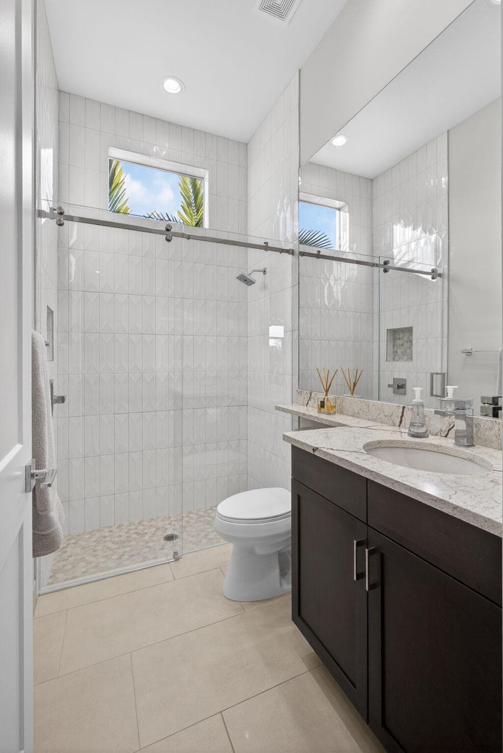 9261 Coral Isles Circle, Palm Beach Gardens, FL 33412 — photo 57 of 158