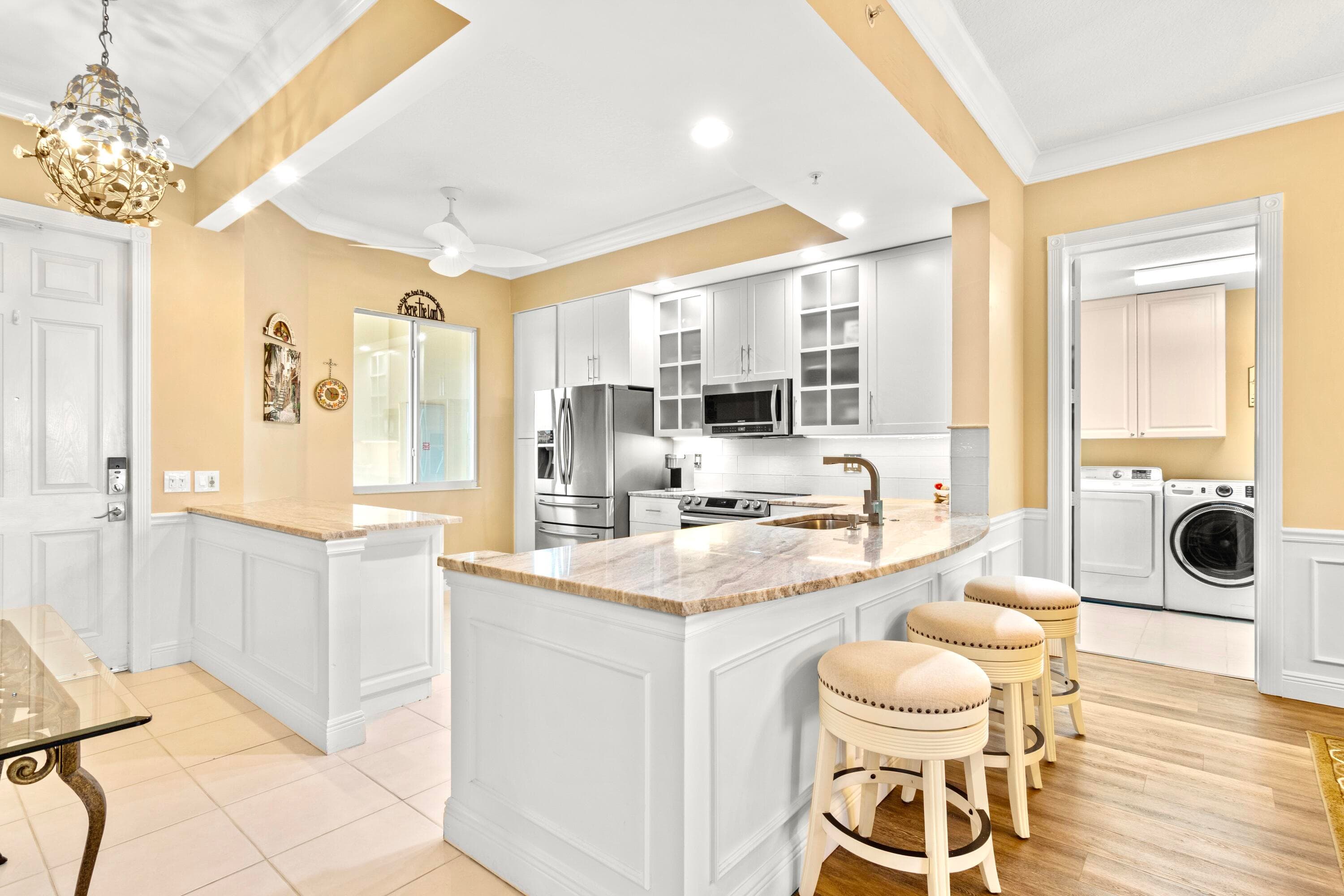 33 Harbour Isle Drive W 306, Fort Pierce, FL 34949 — photo 11 of 36