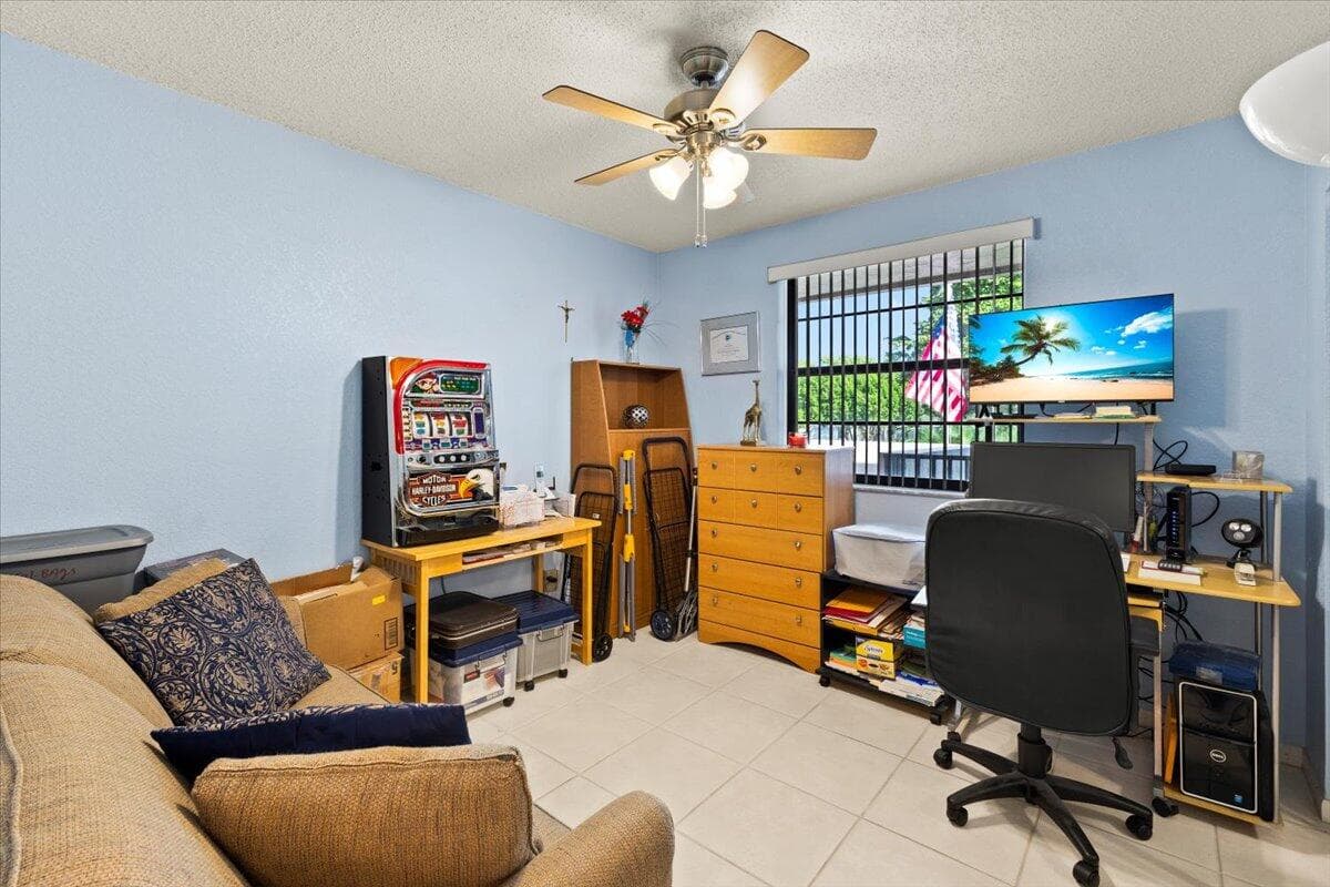 9563 W Mcnab Rd 206, Tamarac, FL 33321 — photo 15 of 18