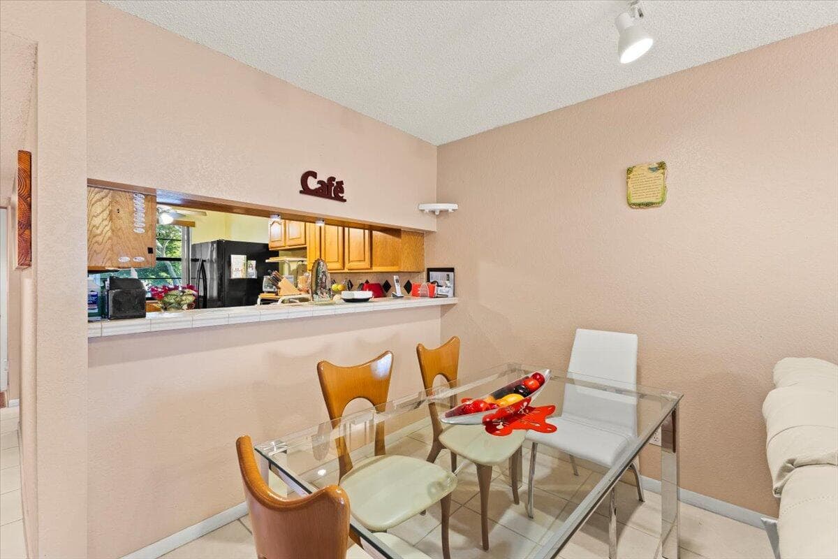 9563 W Mcnab Rd 206, Tamarac, FL 33321 — photo 8 of 18