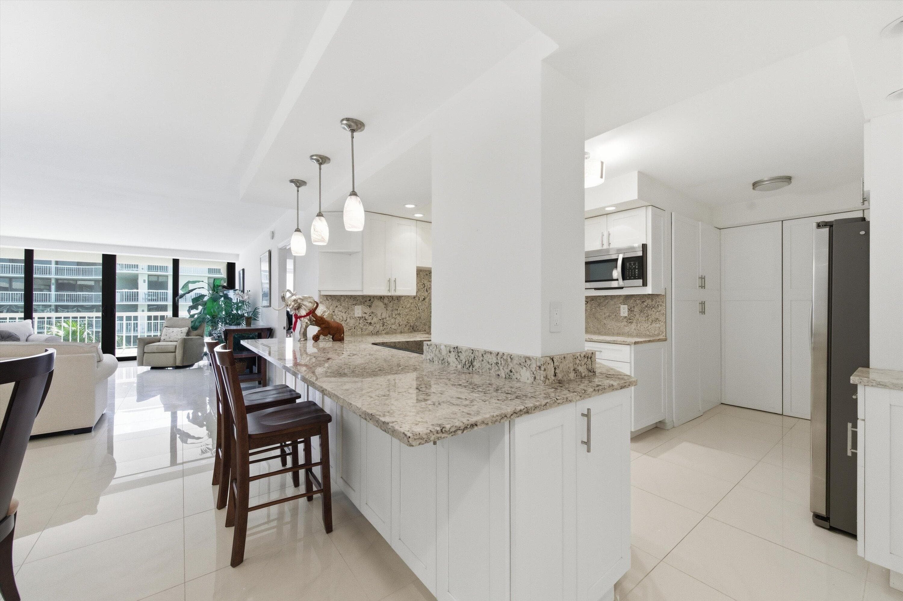 3250 S Ocean Boulevard 401s, Palm Beach, FL 33480 — photo 32 of 38