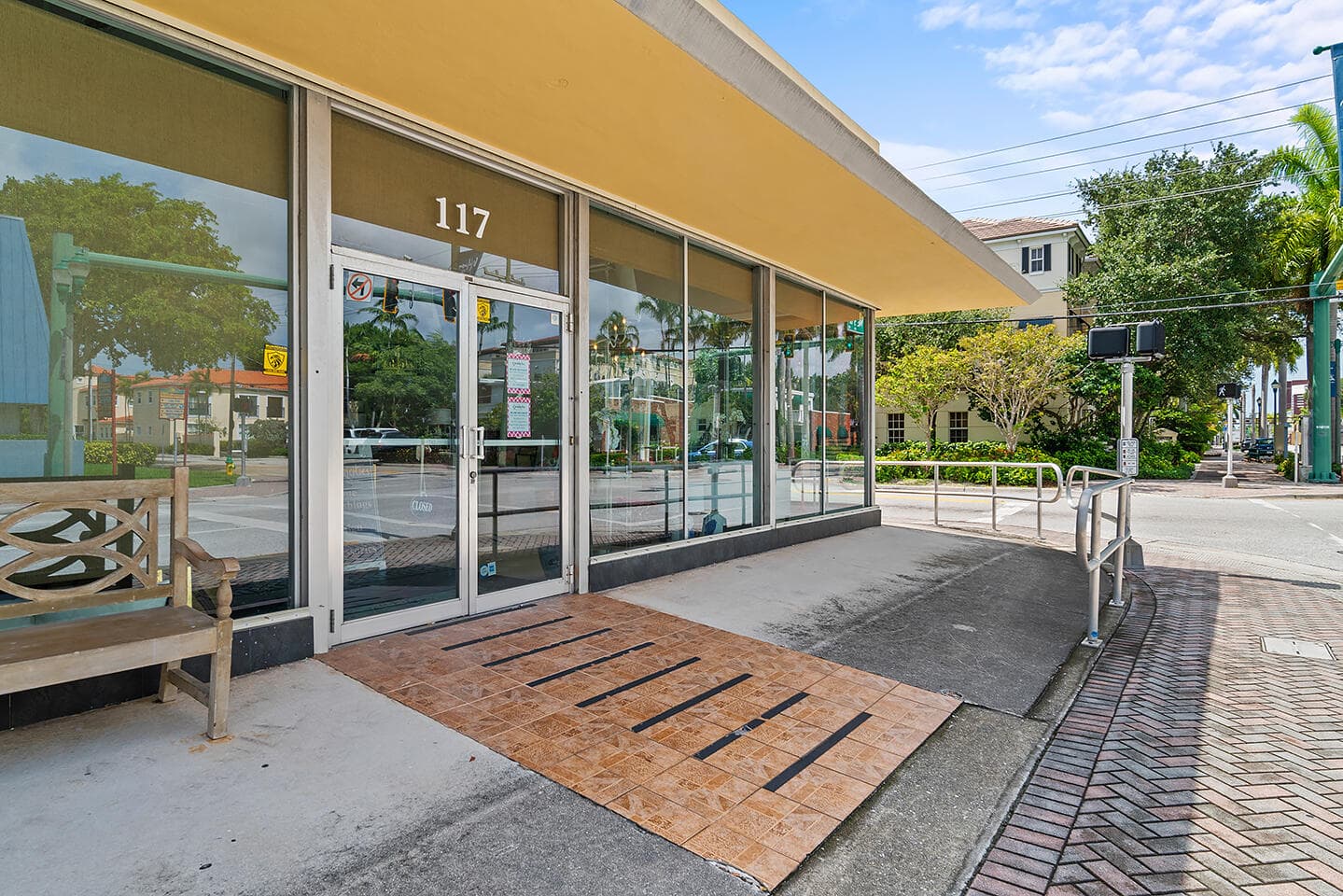 117 NE 5th Avenue B, Delray Beach, FL 33483 — photo 4 of 23