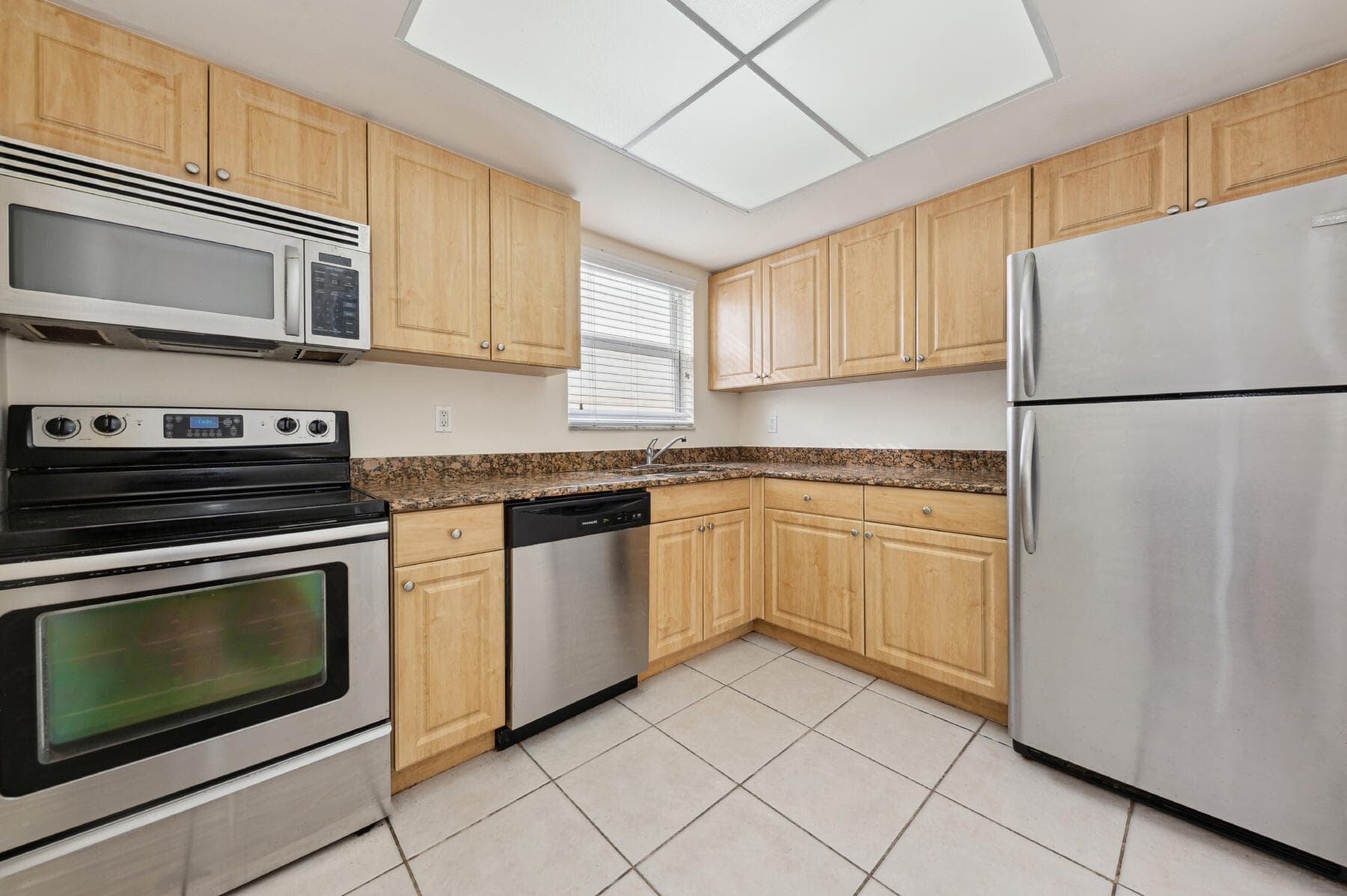1000 NE 9th Avenue 1, Delray Beach, FL 33483 — photo 5 of 14