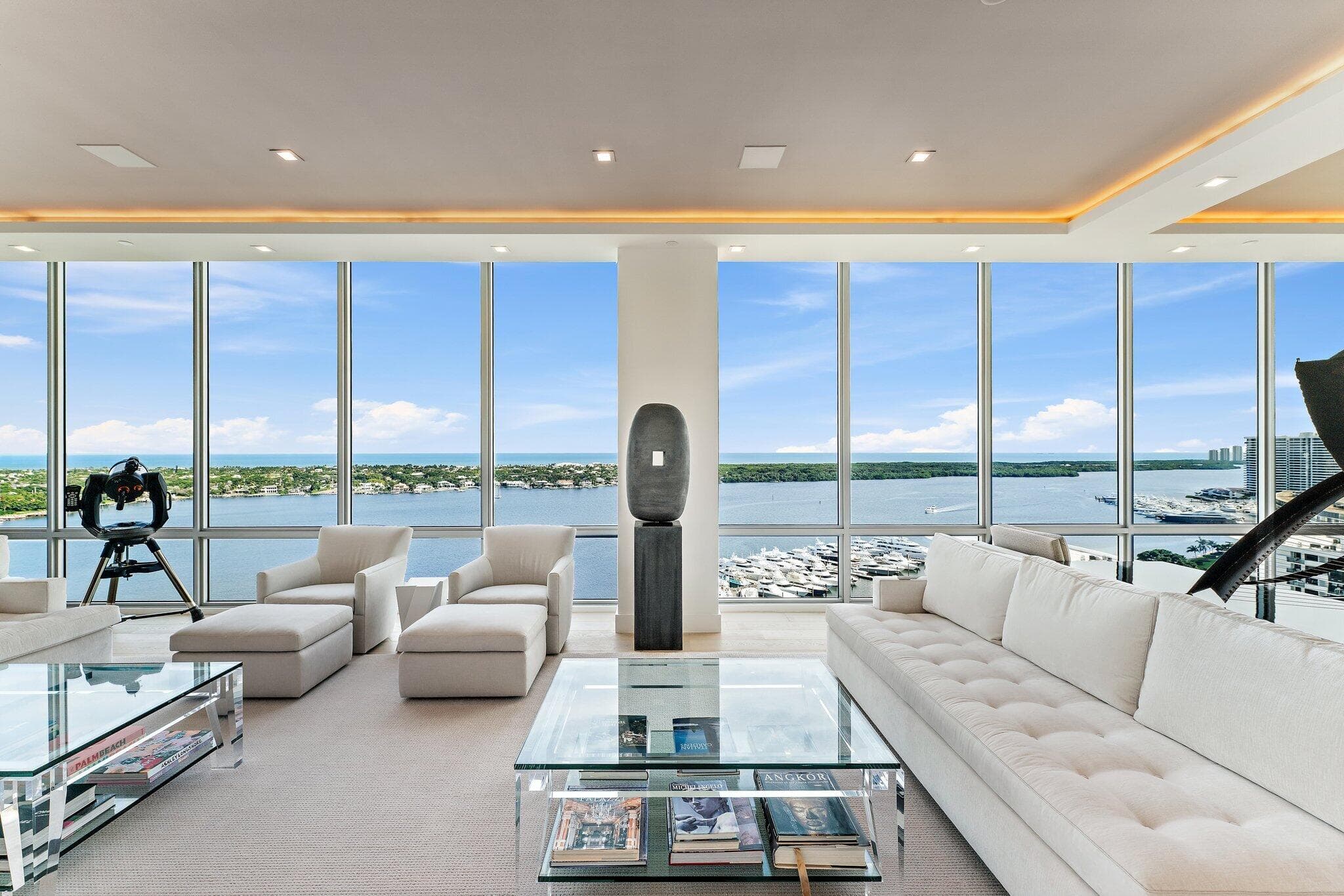 3 Water Club Way 1902, North Palm Beach, FL 33408 — photo 1 of 93
