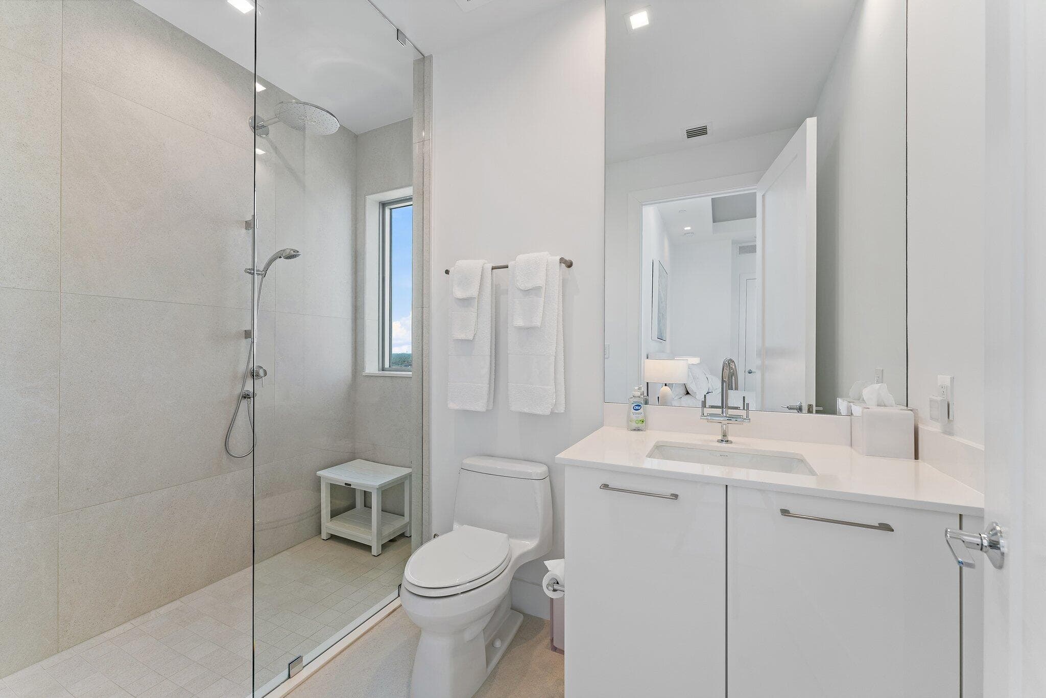 3 Water Club Way 1902, North Palm Beach, FL 33408 — photo 20 of 93