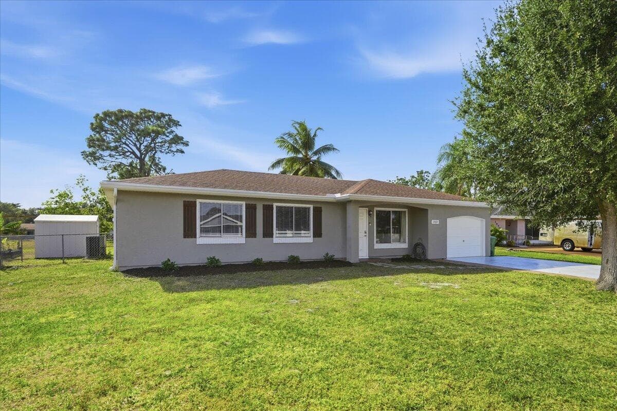 1969 SE Redwing Cir Circle, Port St. Lucie, FL 34952 — photo 3 of 41