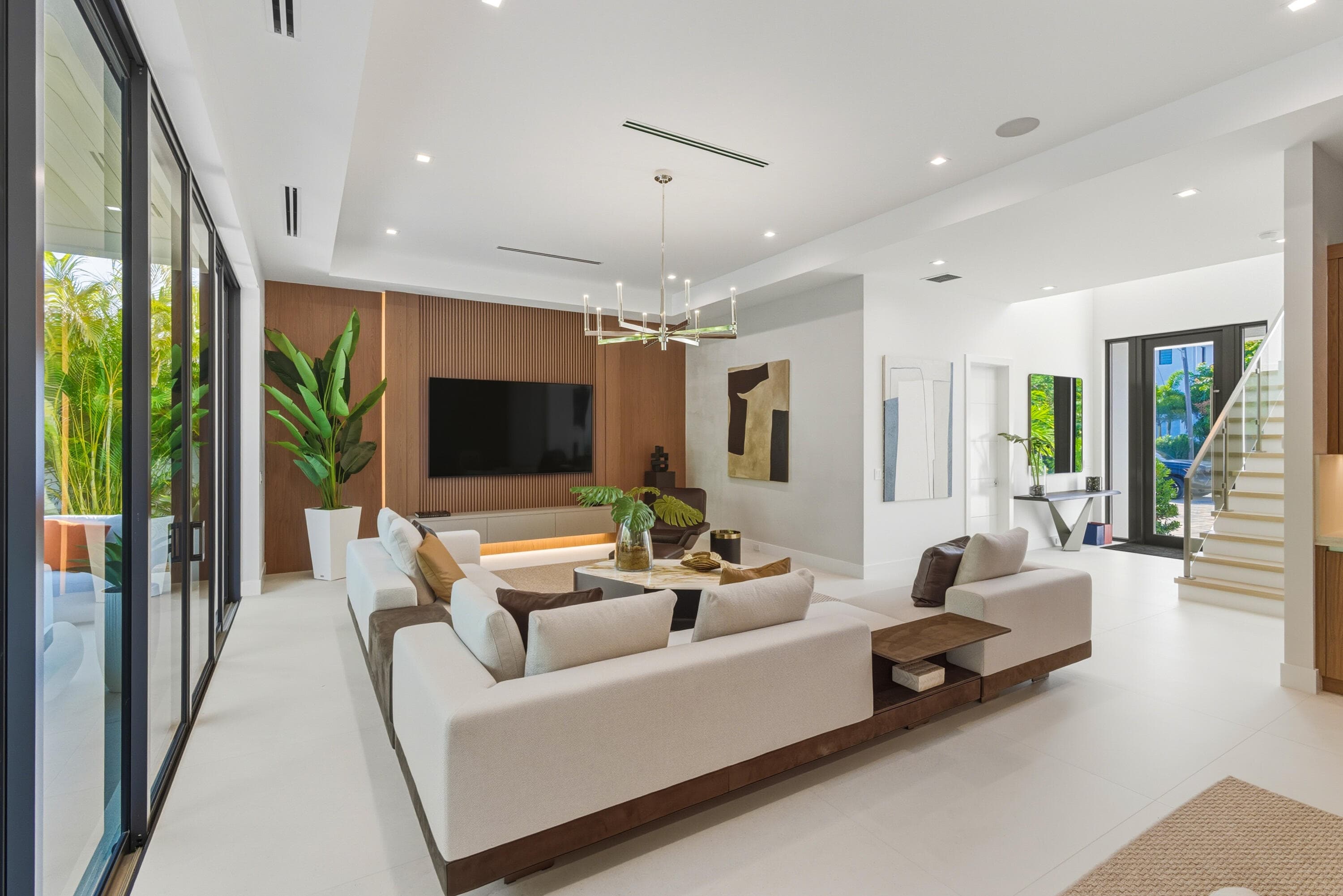 450 NE Spanish Court, Boca Raton, FL 33432 — photo 5 of 32