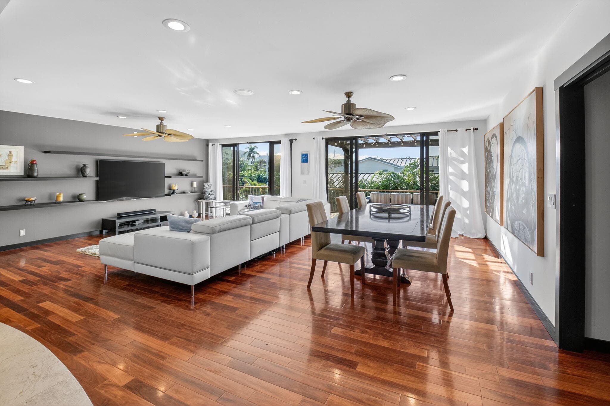 122 Andrews Avenue C, Delray Beach, FL 33483 — photo 4 of 121